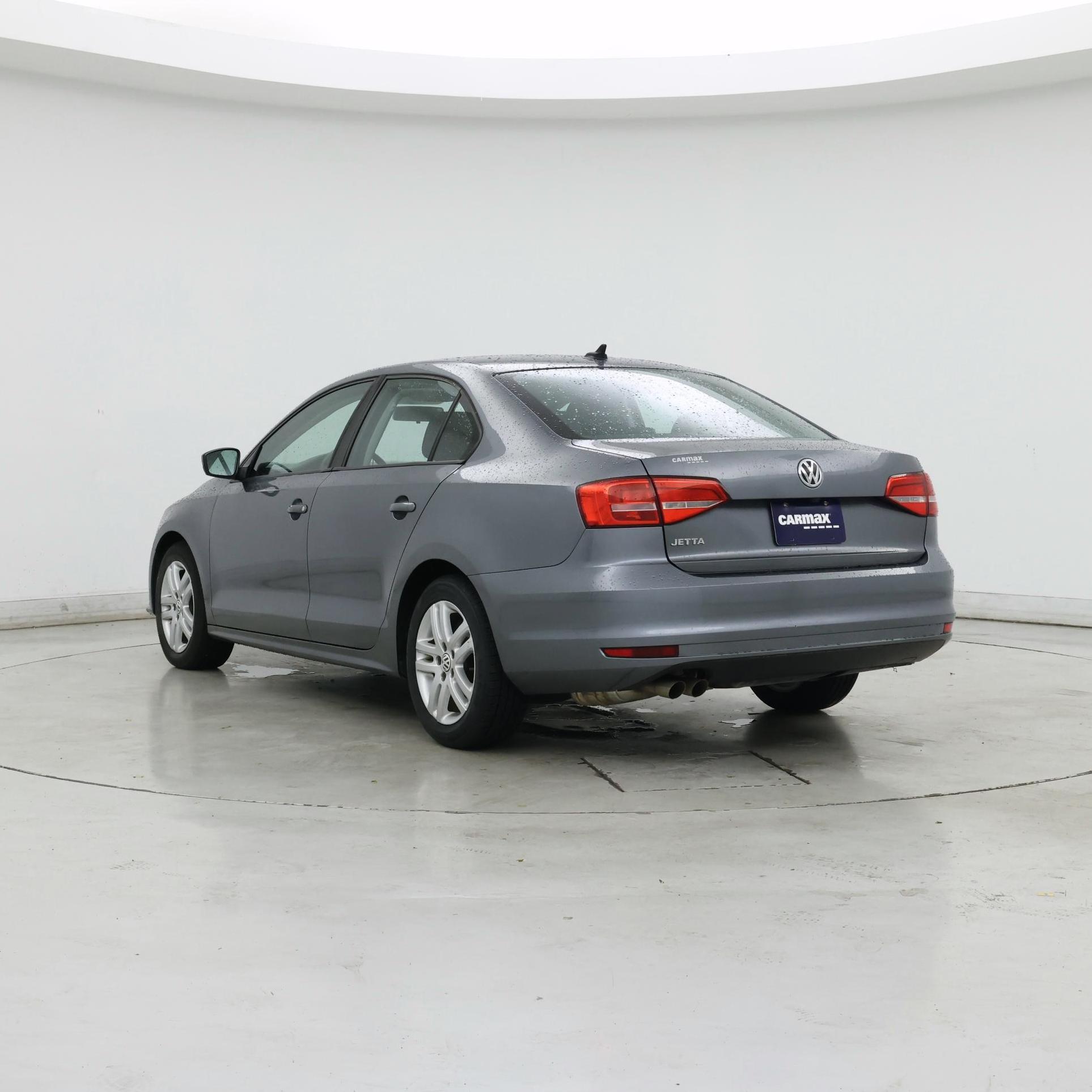 Thumbnail: 2015 Volkswagen Jetta - 2