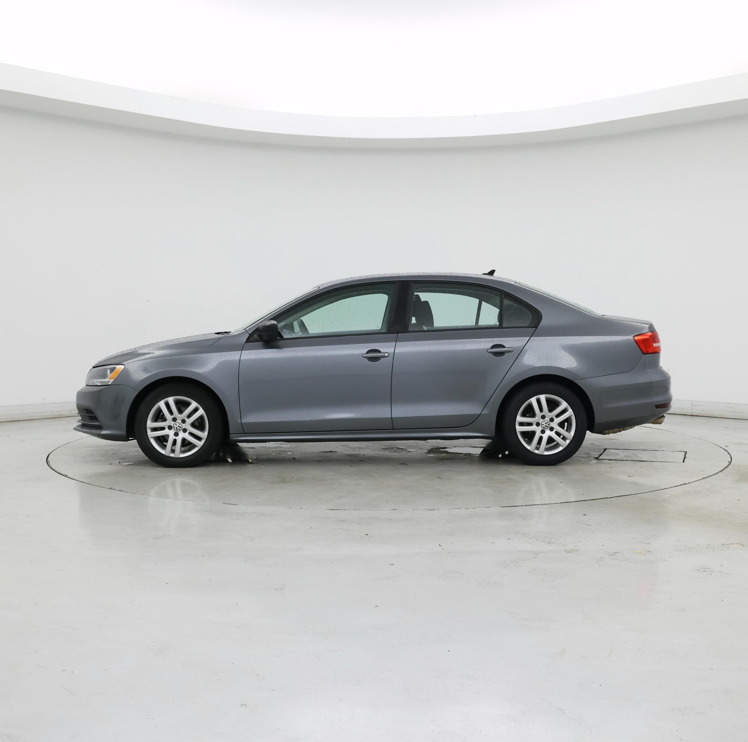 Thumbnail: 2015 Volkswagen Jetta - 3
