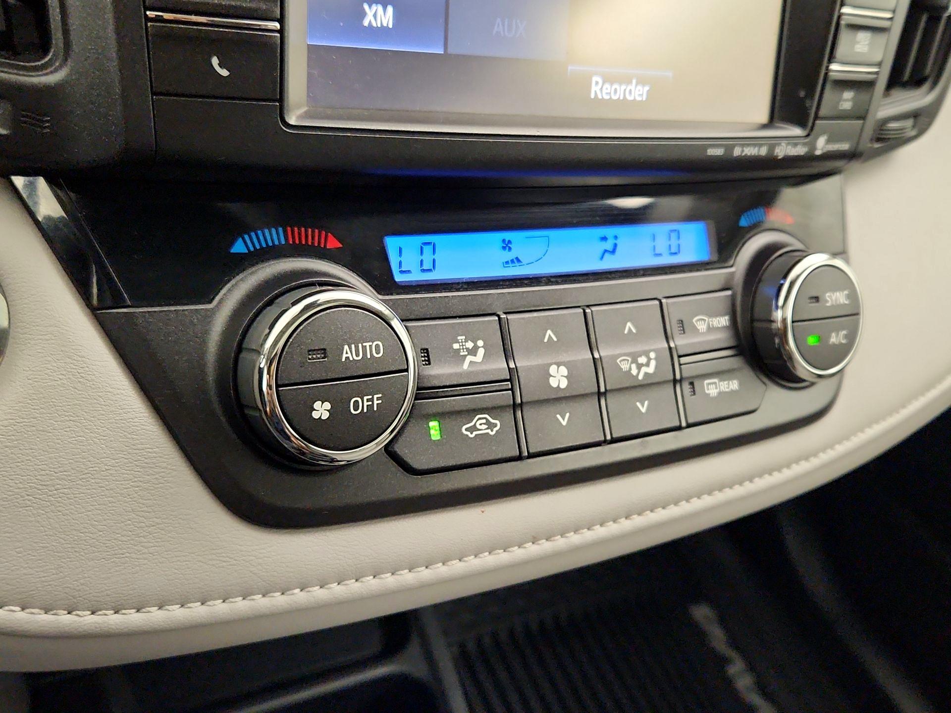Thumbnail: 2017 Toyota RAV4 - 17