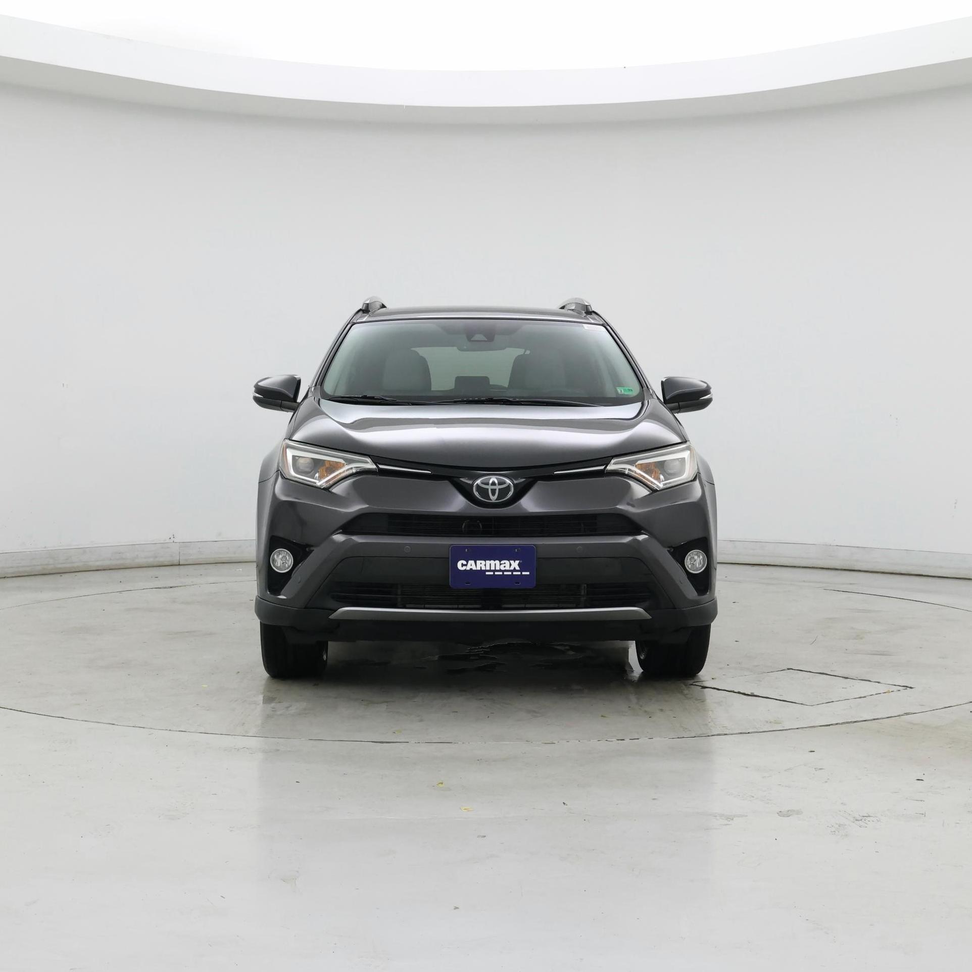 Thumbnail: 2017 Toyota RAV4 - 5
