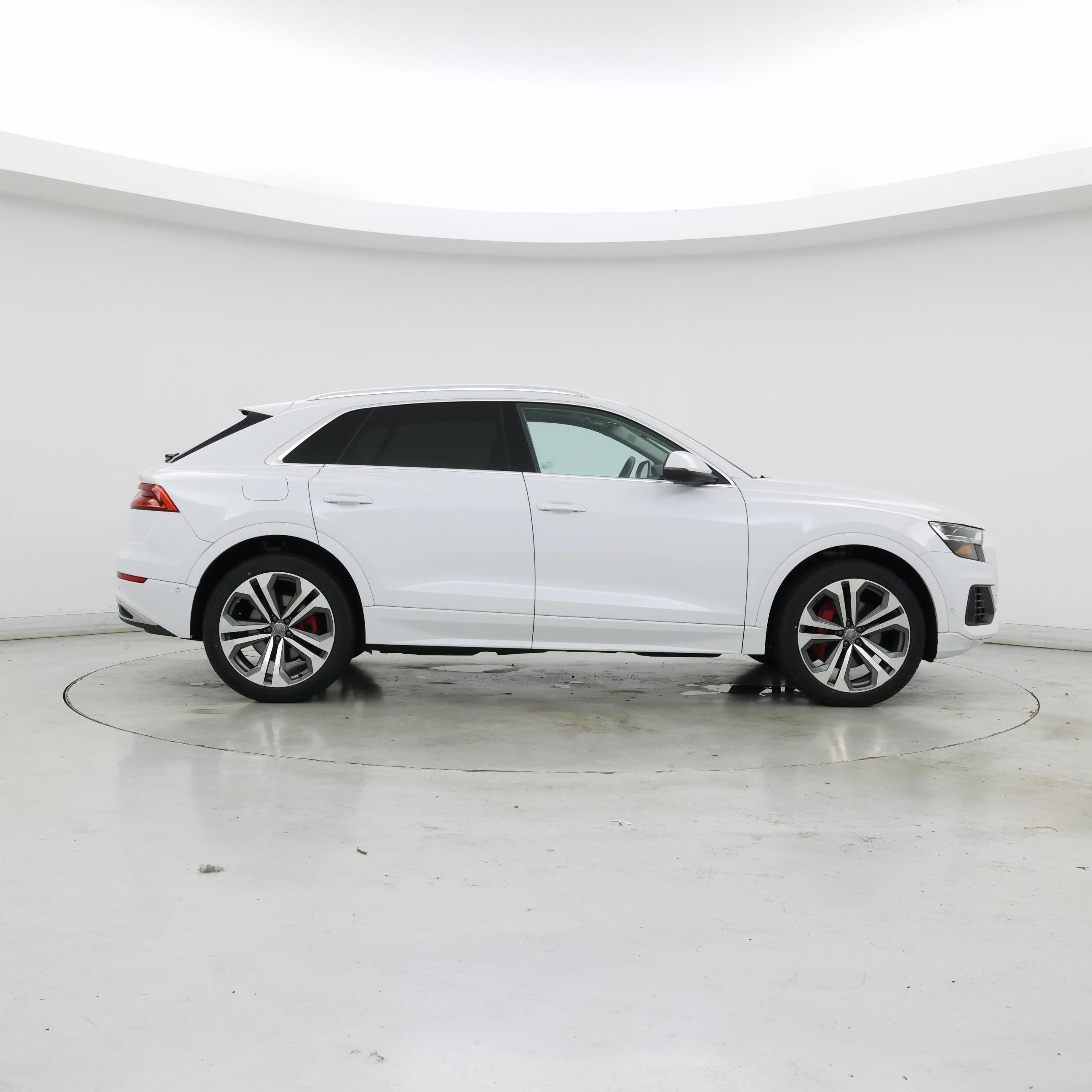 Thumbnail: 2019 Audi Q8 - 7