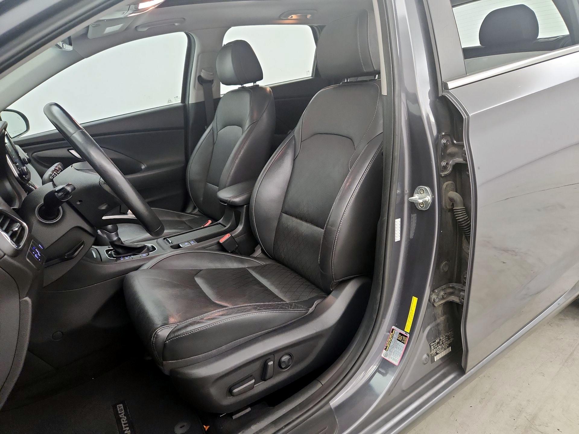 Thumbnail: 2018 Hyundai Elantra - 11