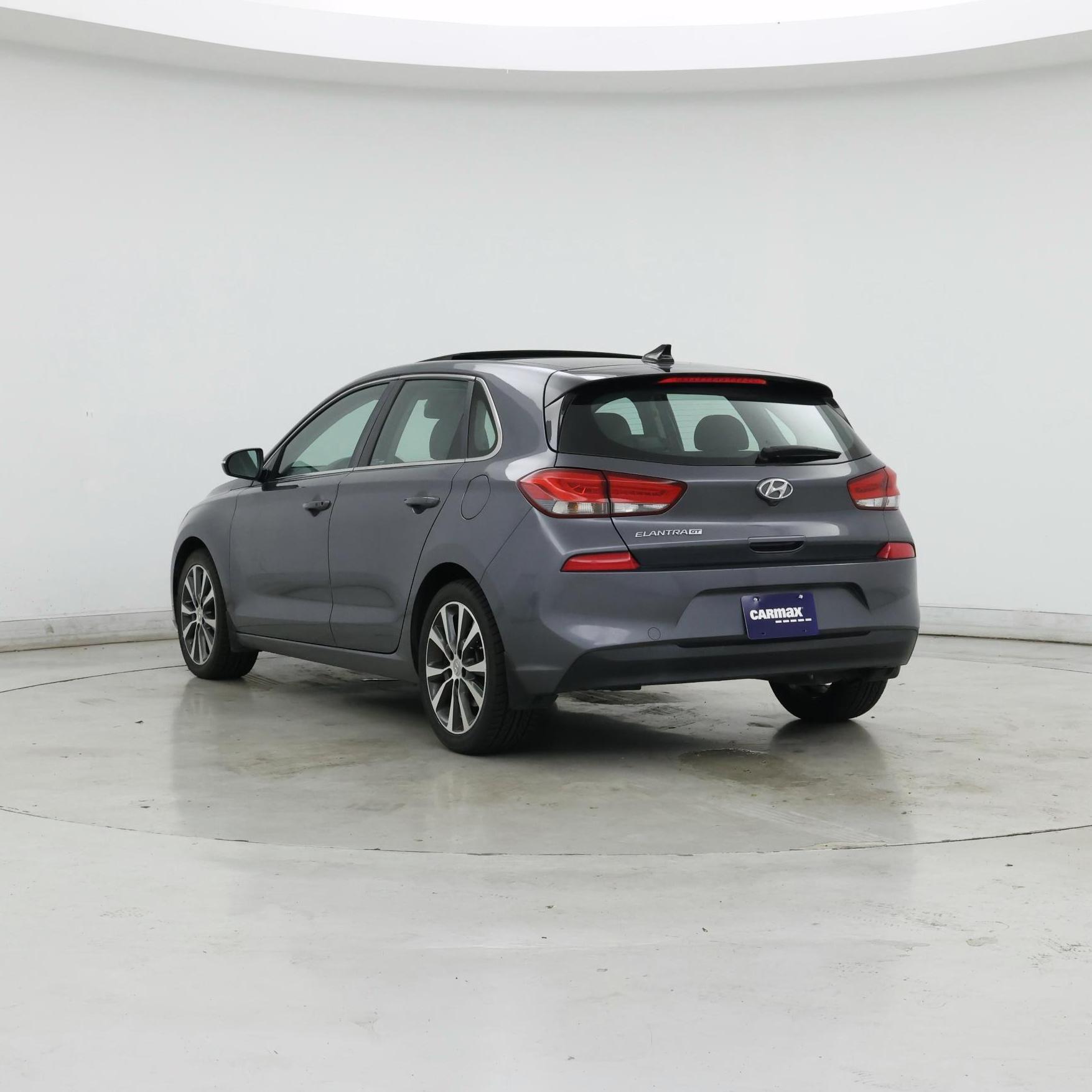 Thumbnail: 2018 Hyundai Elantra - 2