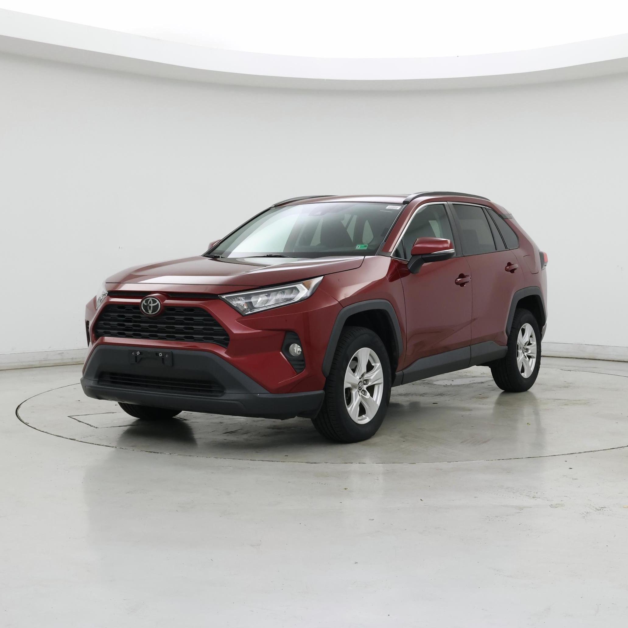 Thumbnail: 2021 Toyota RAV4 - 4