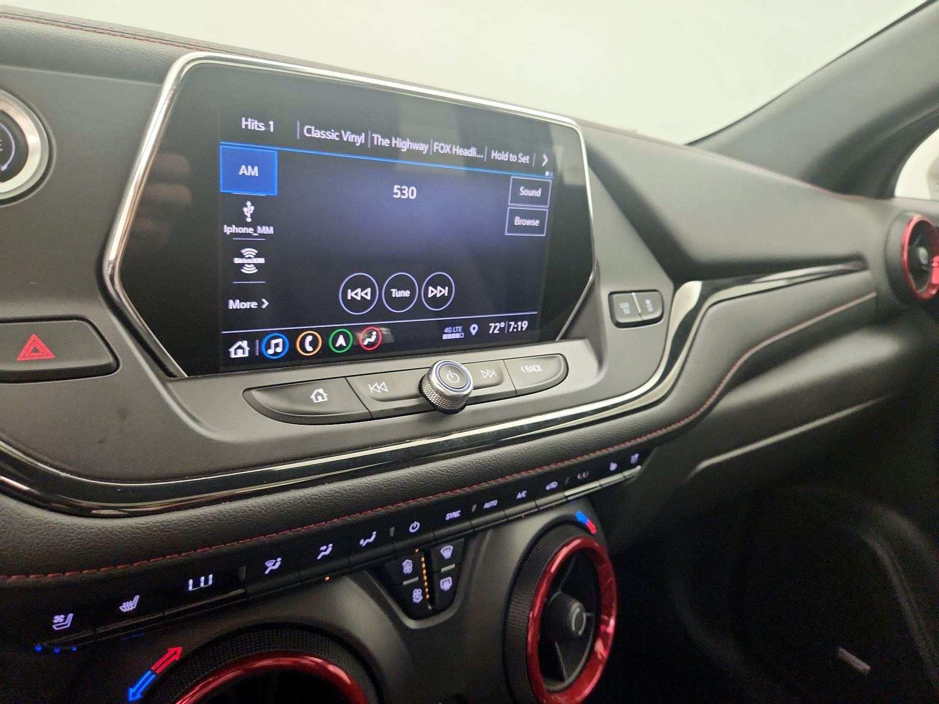 Thumbnail: 2019 Chevrolet Blazer - 16