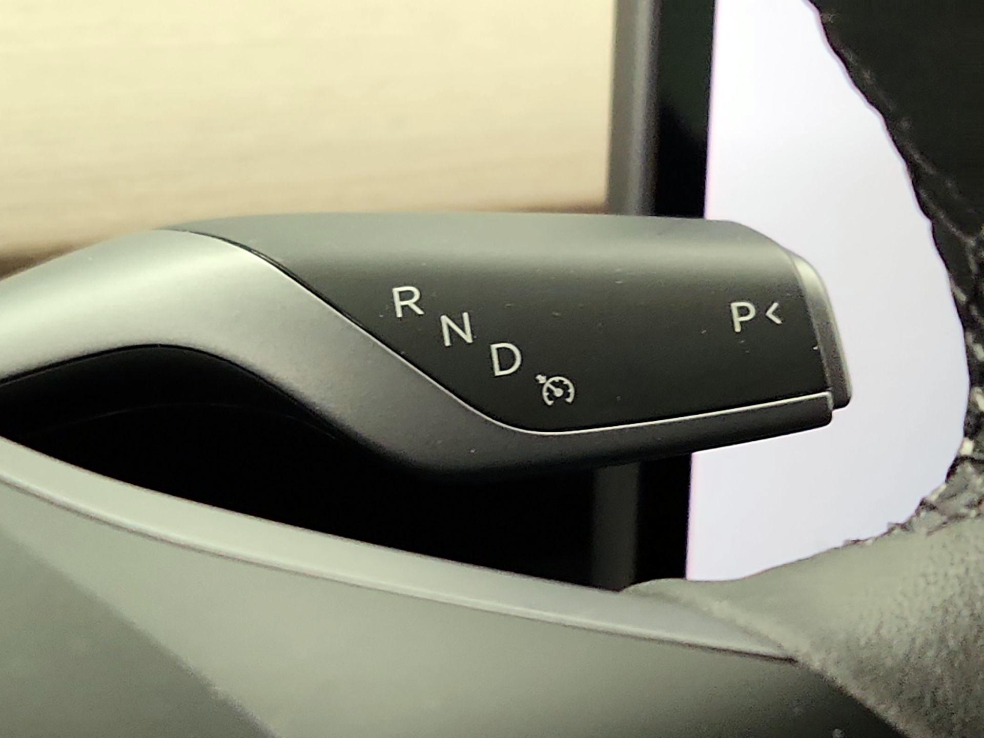 Thumbnail: 2023 Tesla Model 3 - 17