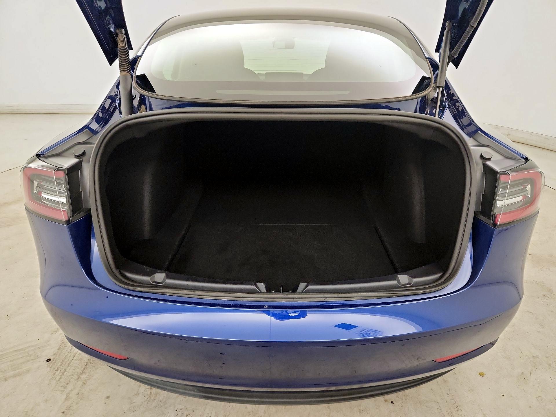 Thumbnail: 2023 Tesla Model 3 - 20