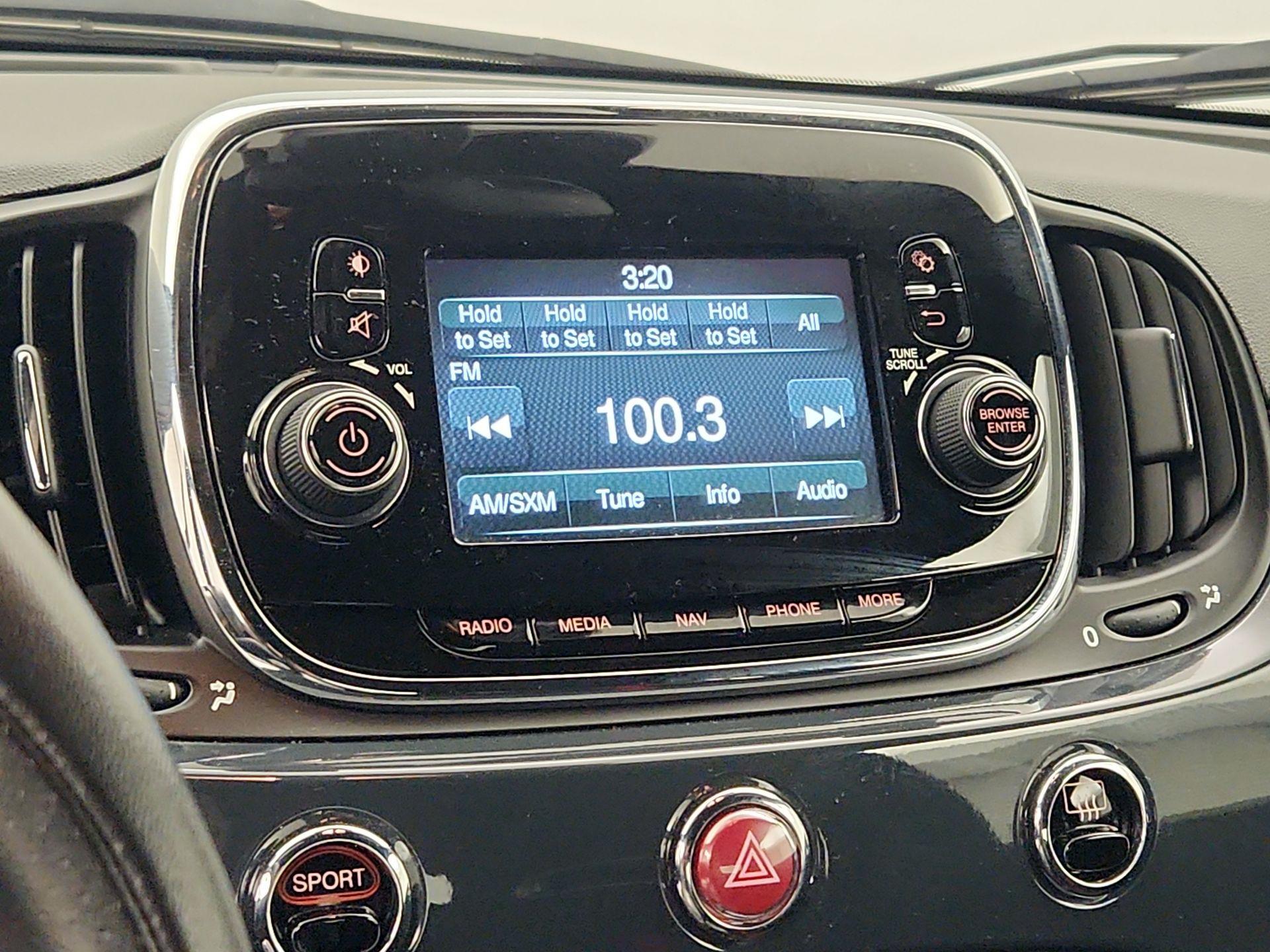 Thumbnail: 2018 Fiat 500 - 15