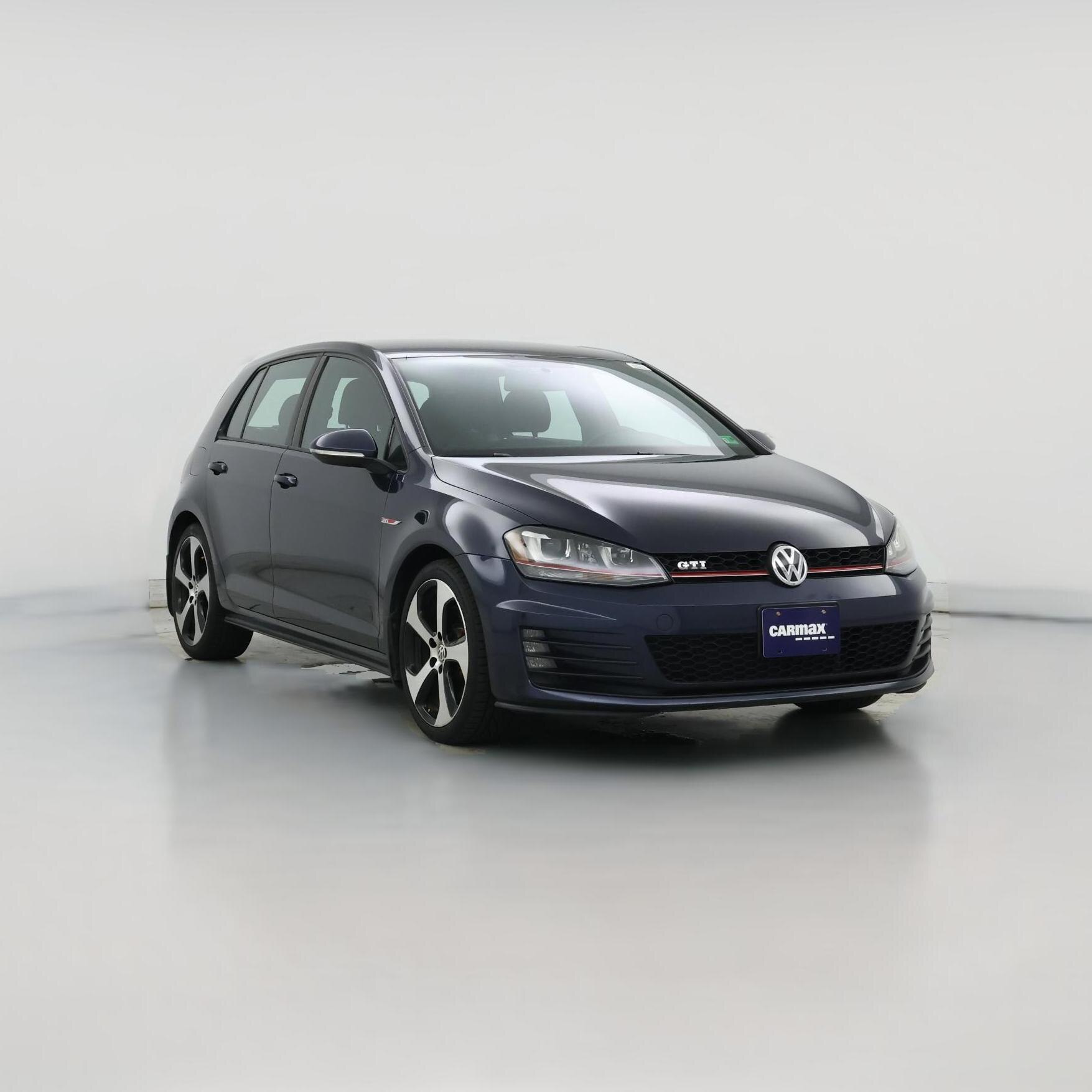Thumbnail: 2015 Volkswagen Golf - 1