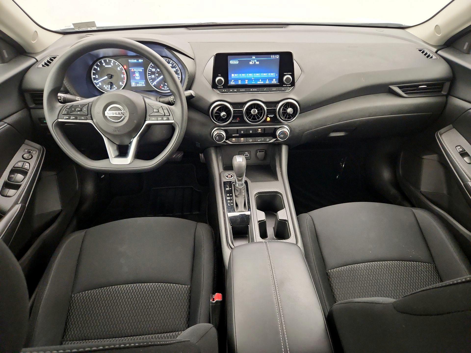 Thumbnail: 2023 Nissan Sentra - 9