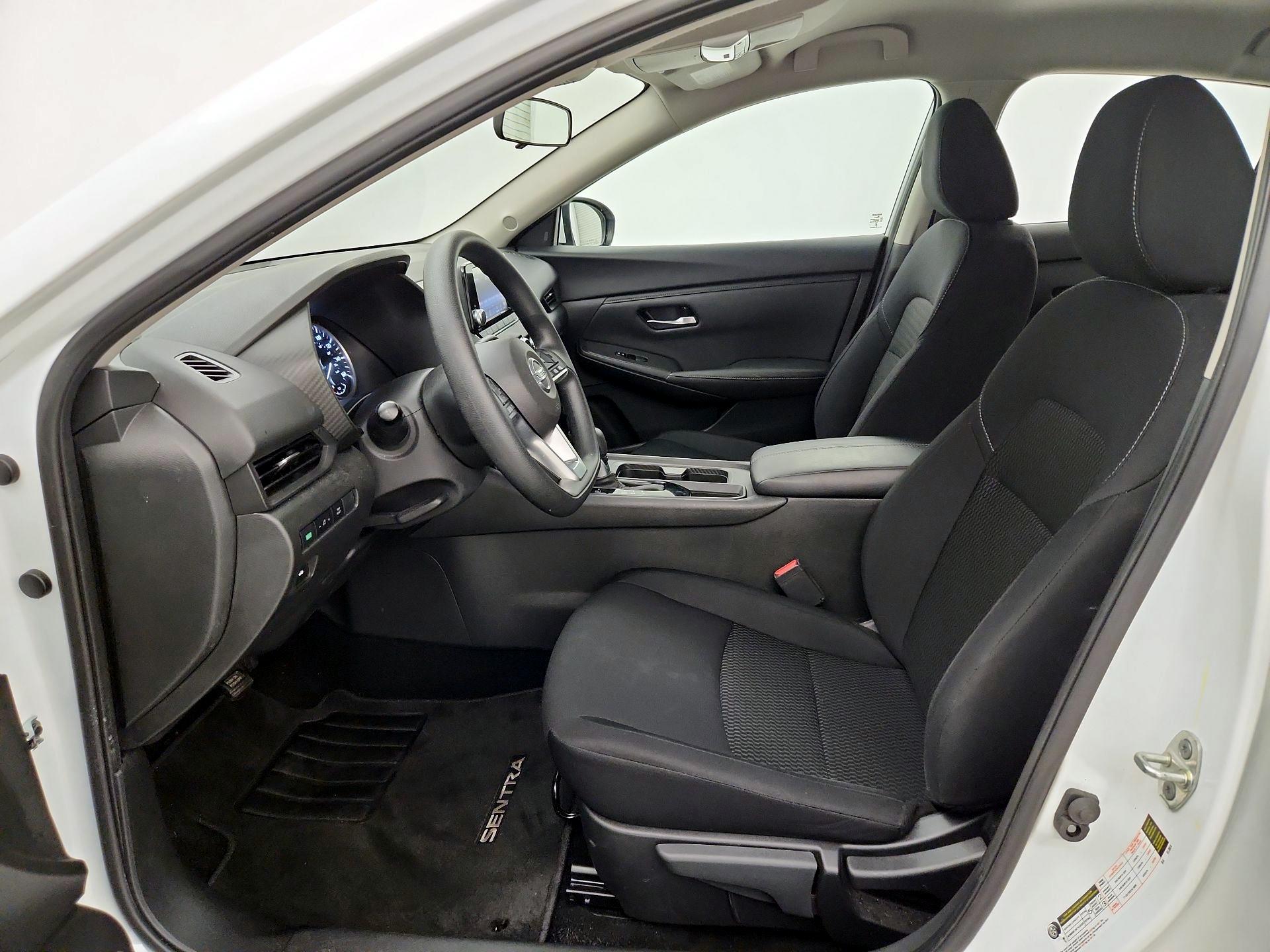 Thumbnail: 2023 Nissan Sentra - 11