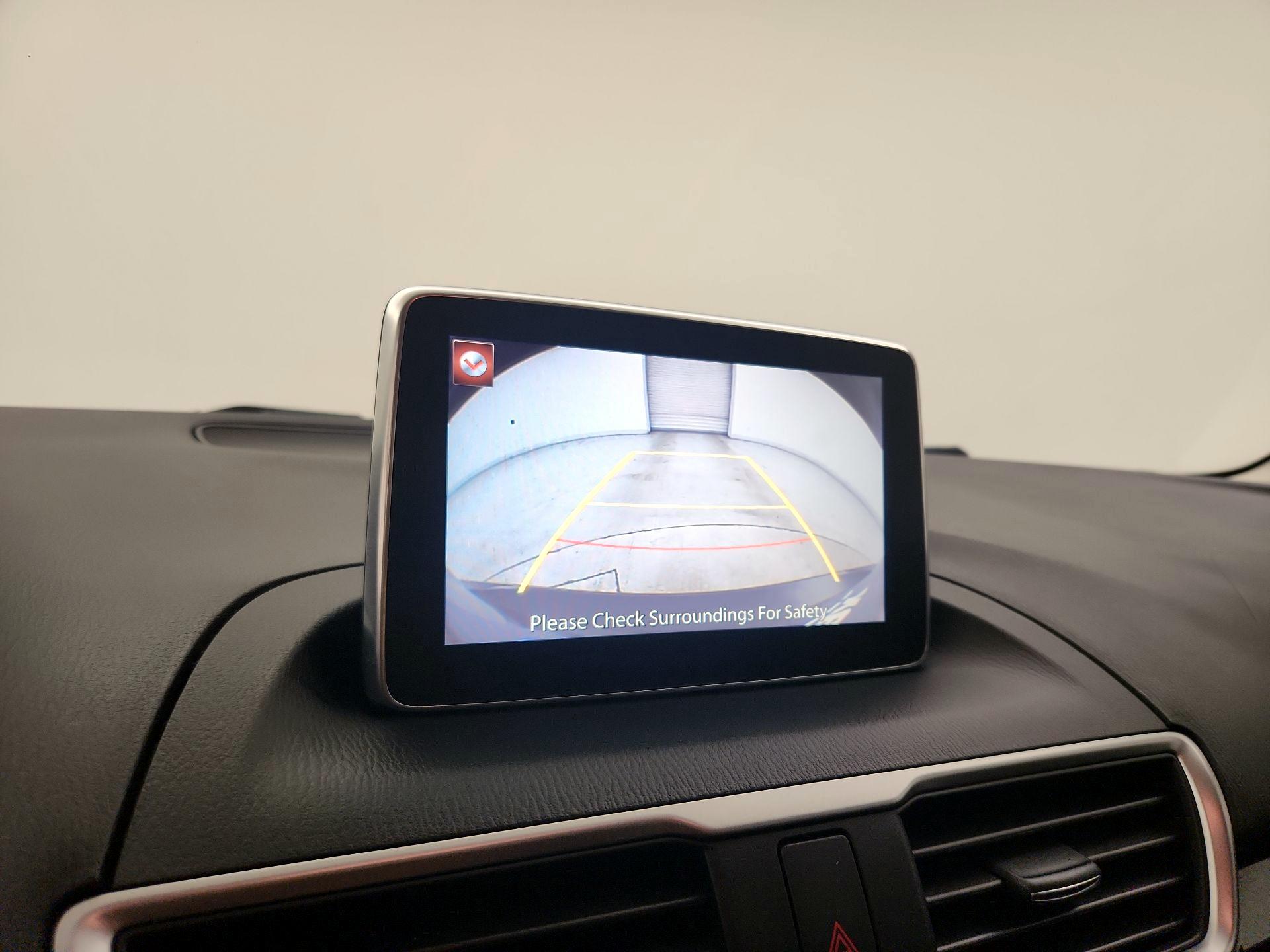 Thumbnail: 2016 Mazda Mazda3 - 15