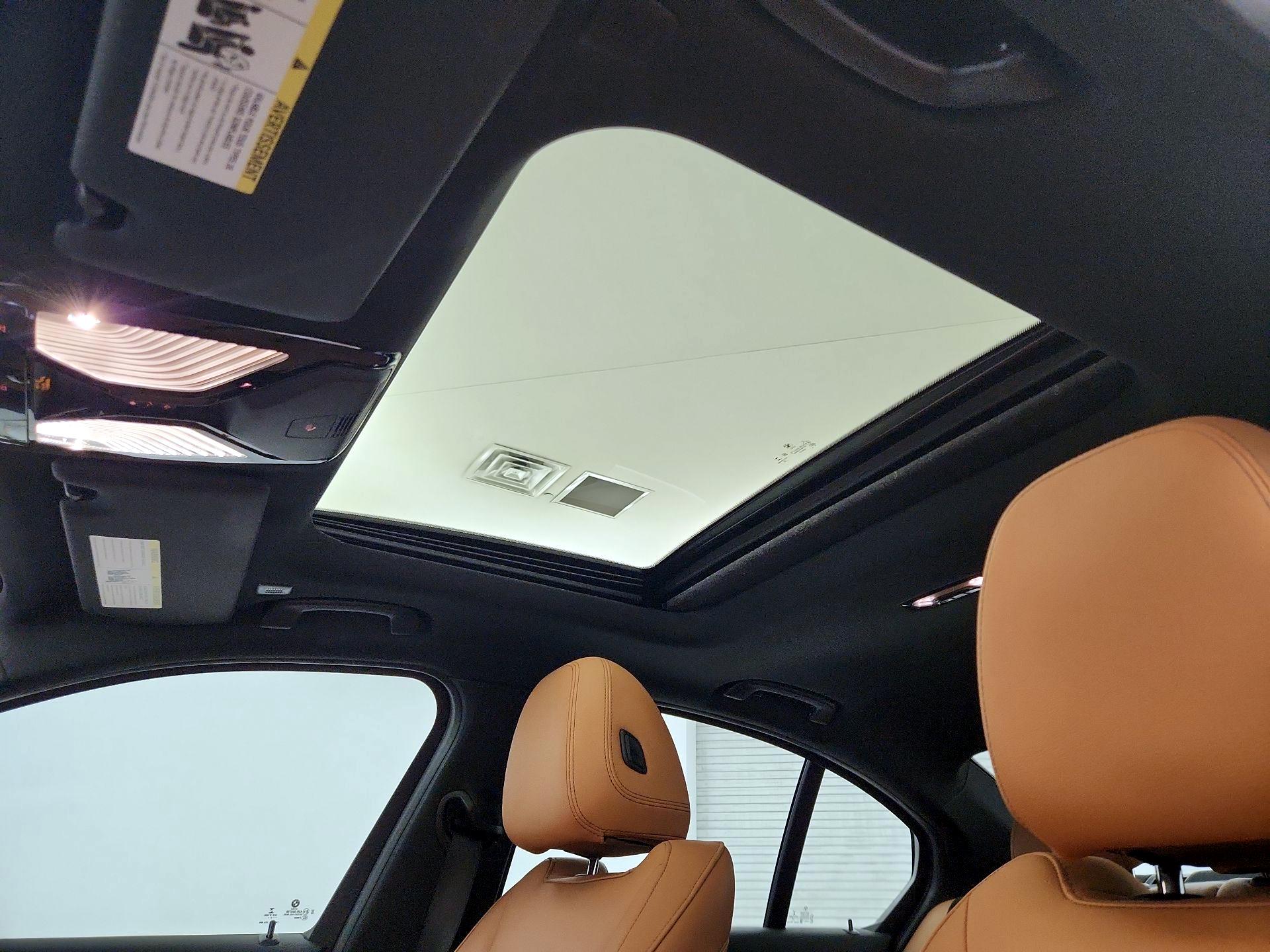 Thumbnail: 2021 BMW 3 Series - 20