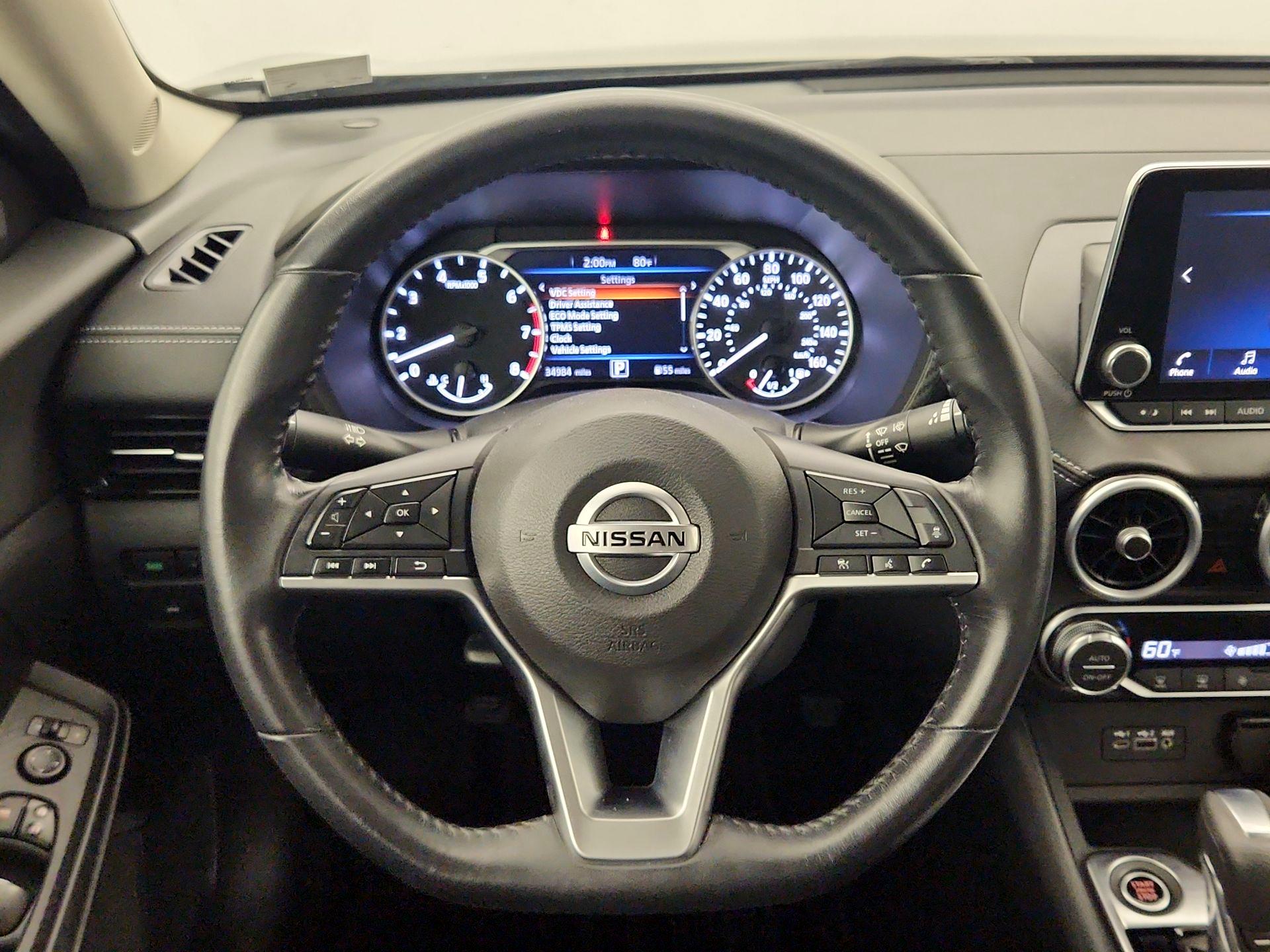 Thumbnail: 2020 Nissan Sentra - 10
