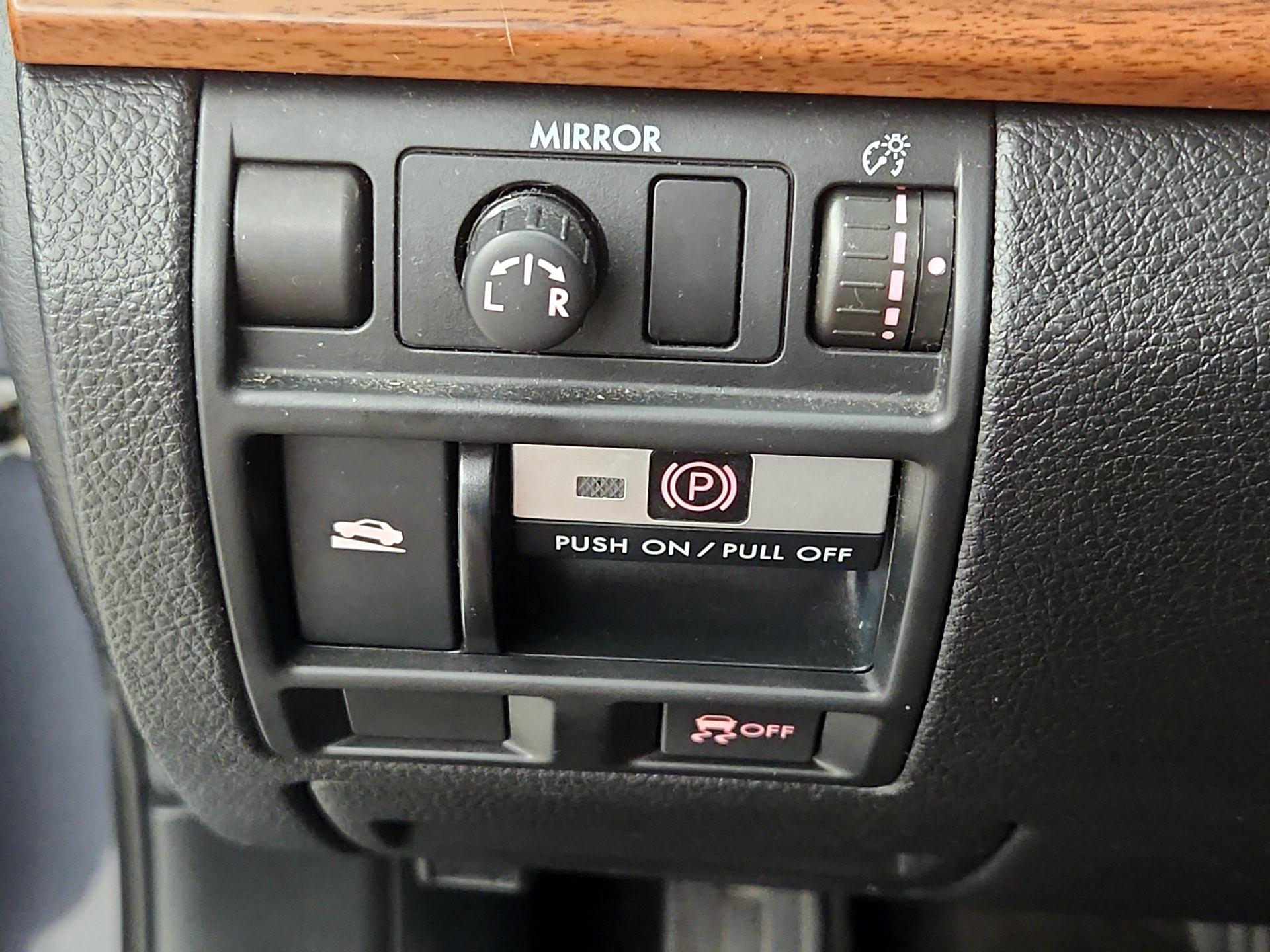Thumbnail: 2014 Subaru Outback - 13