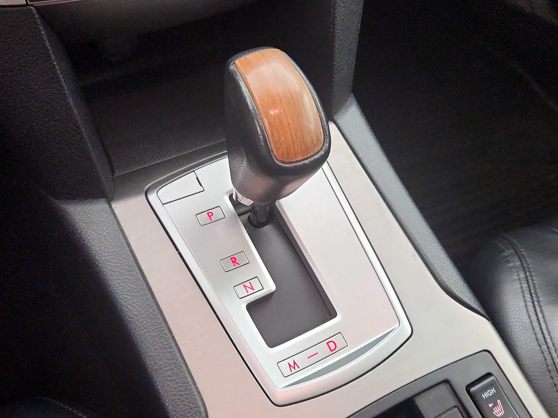 Thumbnail: 2014 Subaru Outback - 18
