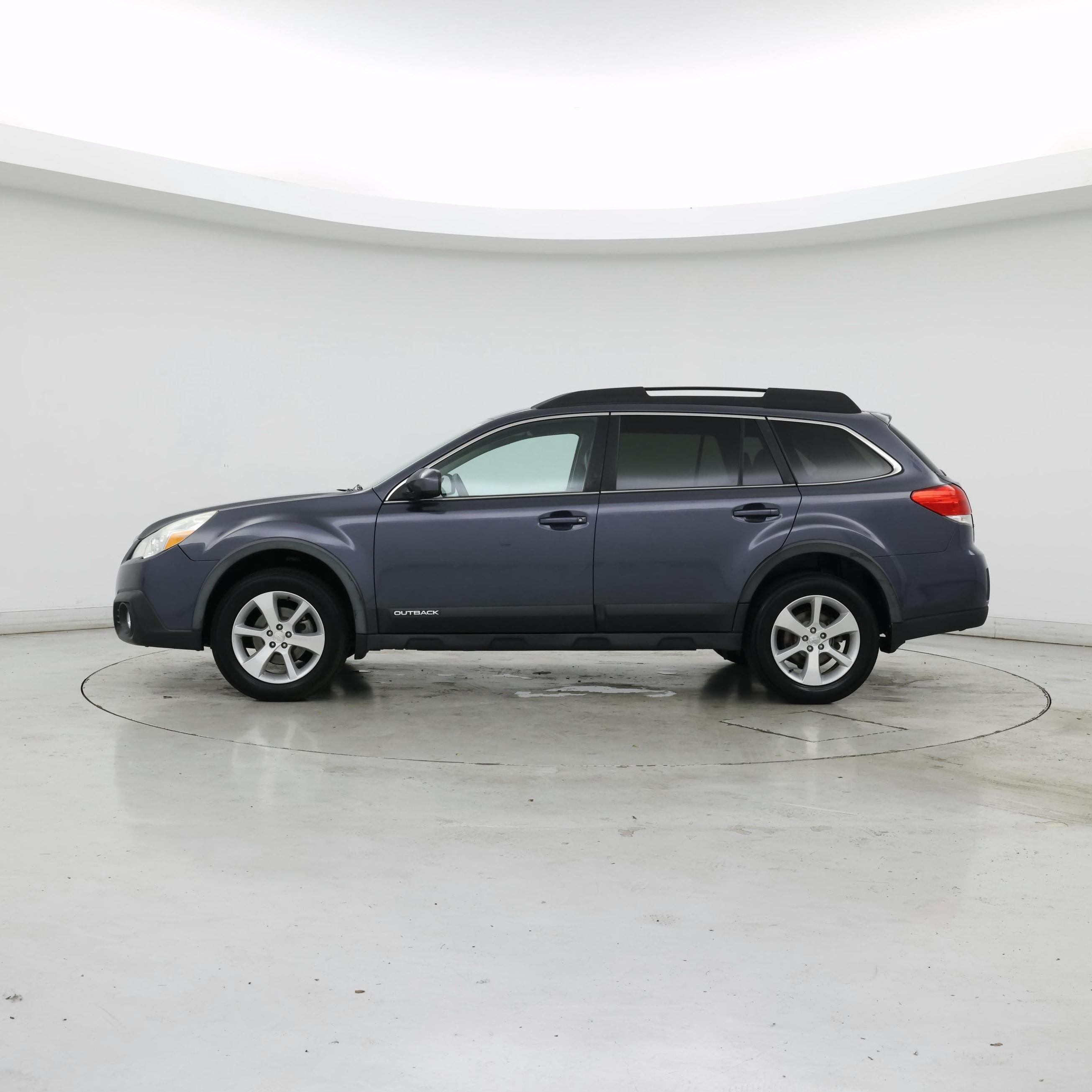 Thumbnail: 2014 Subaru Outback - 3