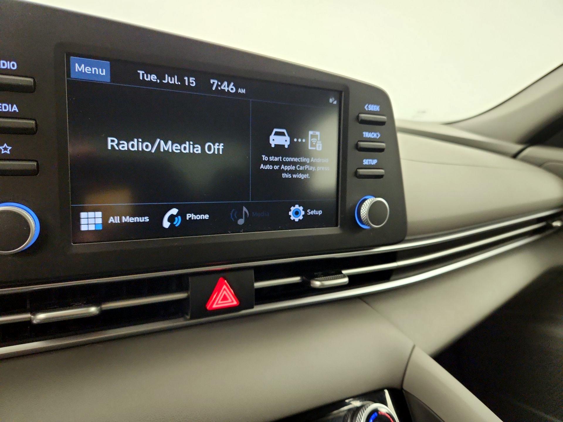 Thumbnail: 2023 Hyundai Elantra - 15