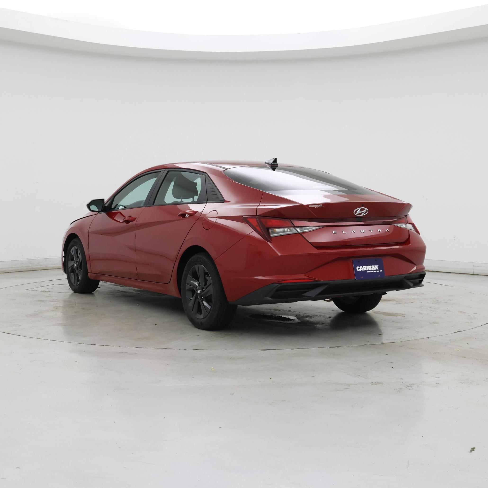 Thumbnail: 2023 Hyundai Elantra - 2