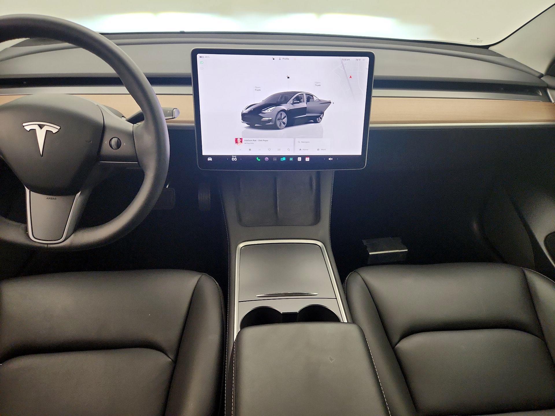 Thumbnail: 2022 Tesla Model 3 - 9