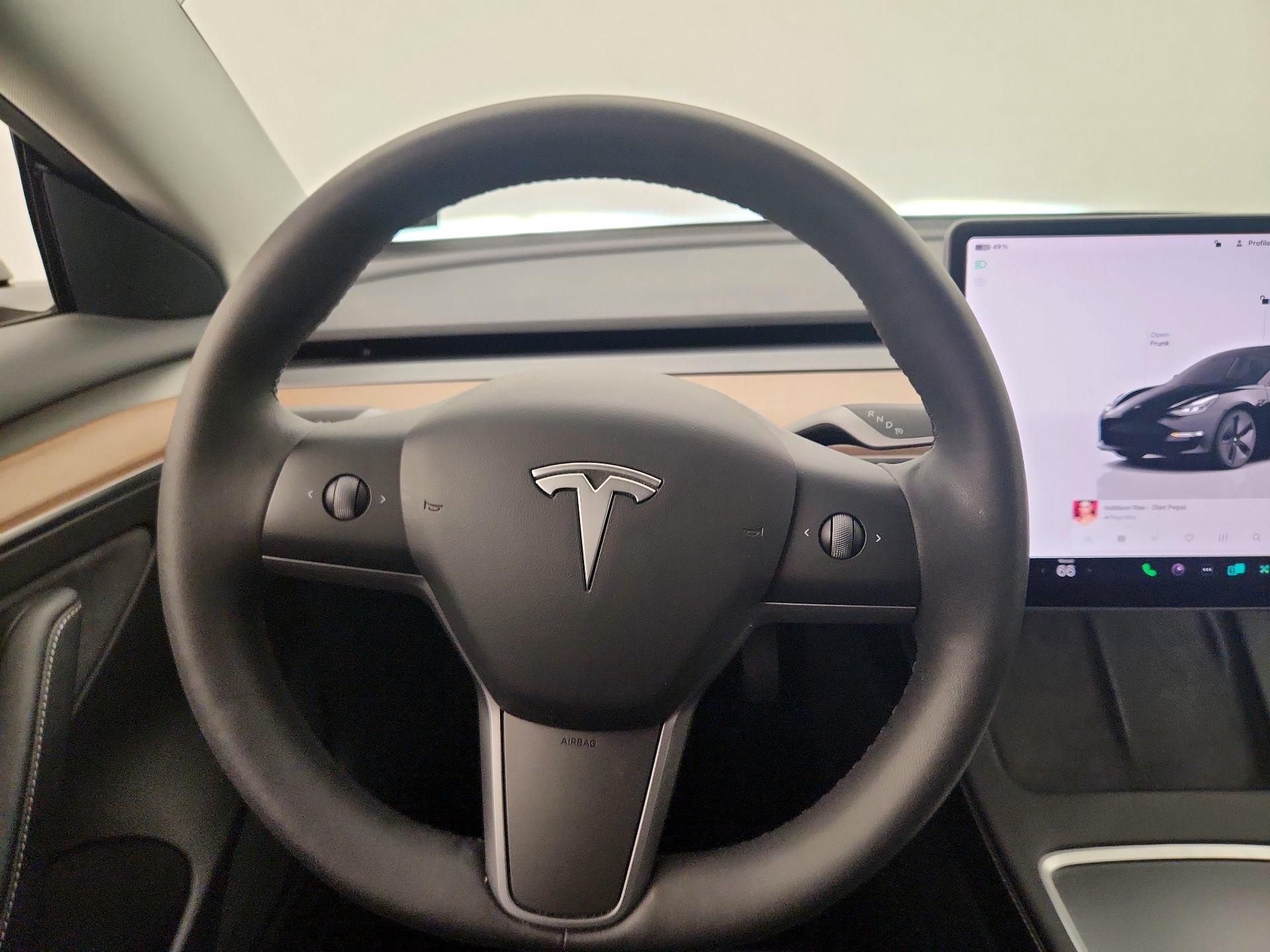 Thumbnail: 2022 Tesla Model 3 - 10