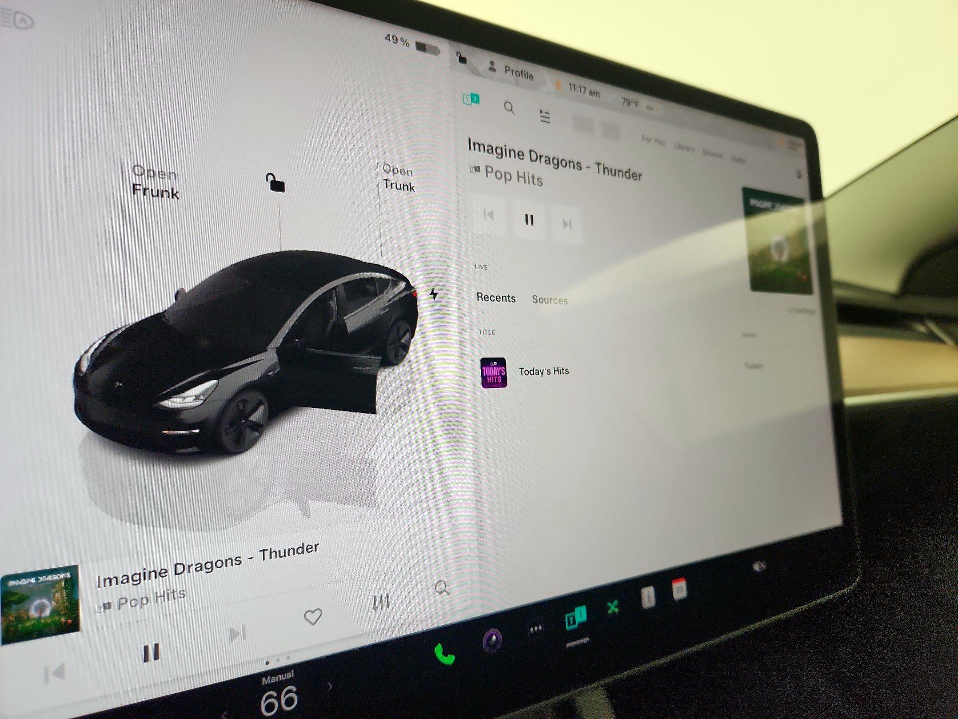Thumbnail: 2022 Tesla Model 3 - 15