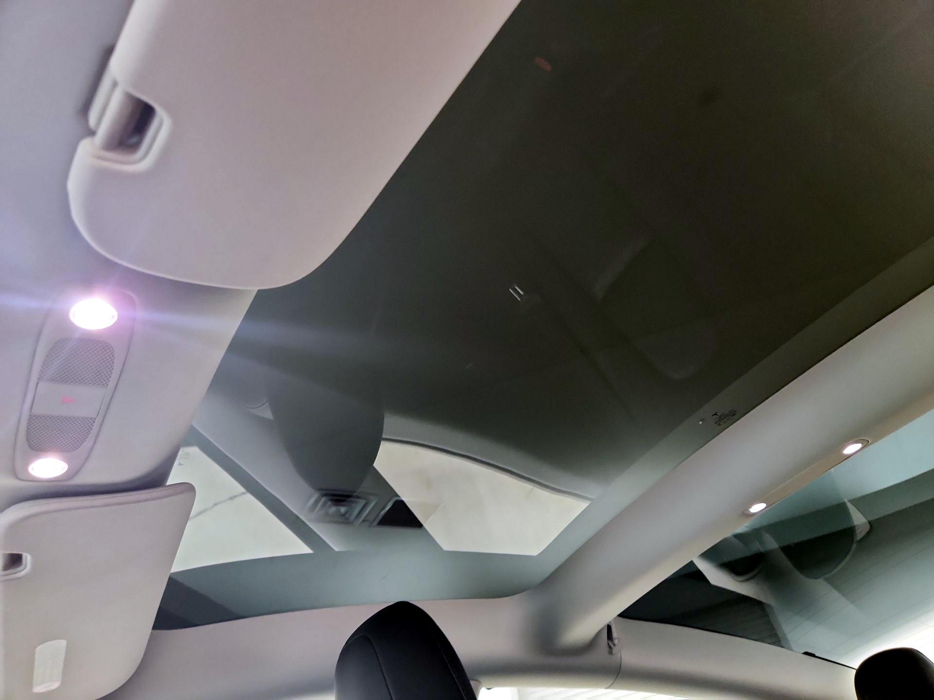 Thumbnail: 2022 Tesla Model 3 - 19