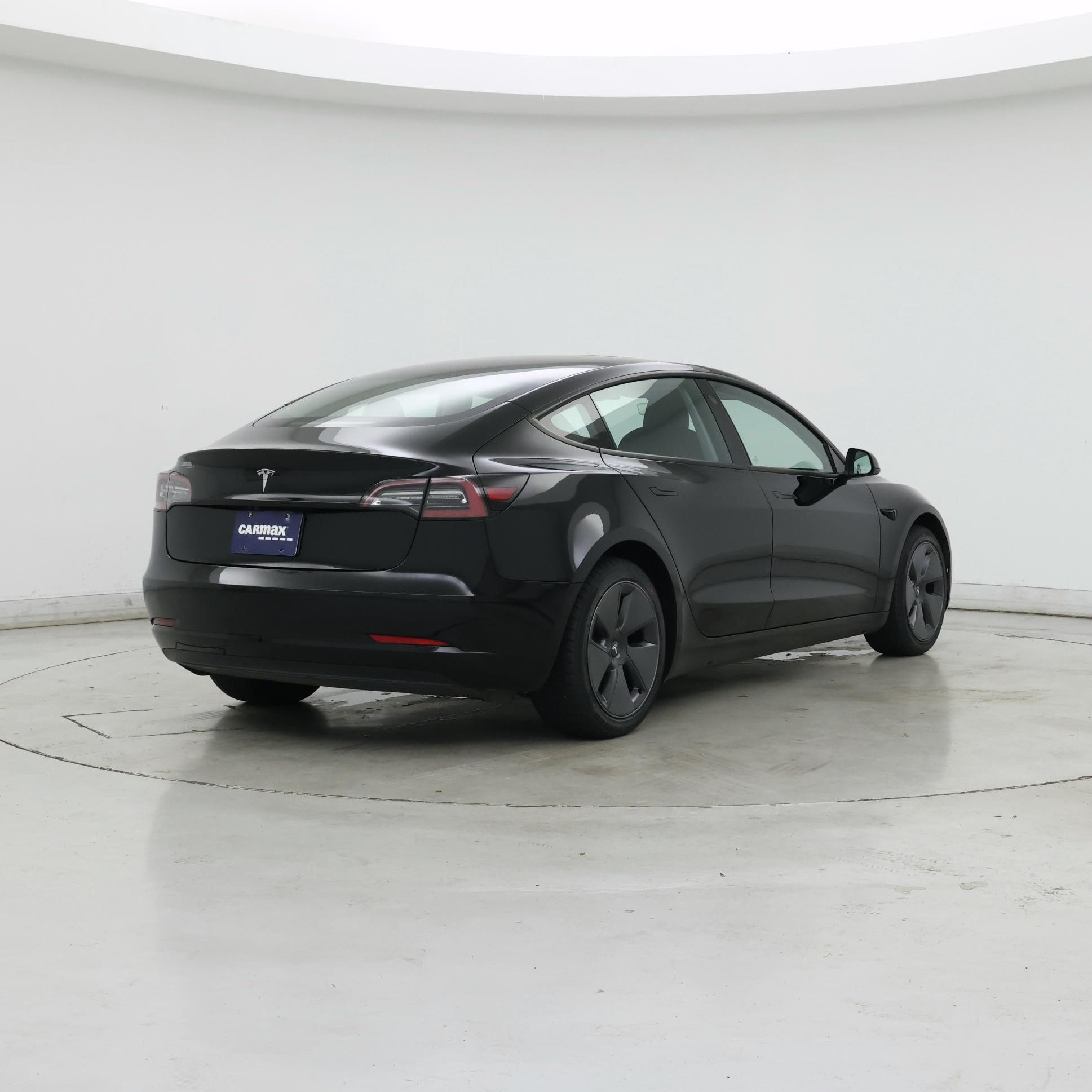 Thumbnail: 2022 Tesla Model 3 - 8