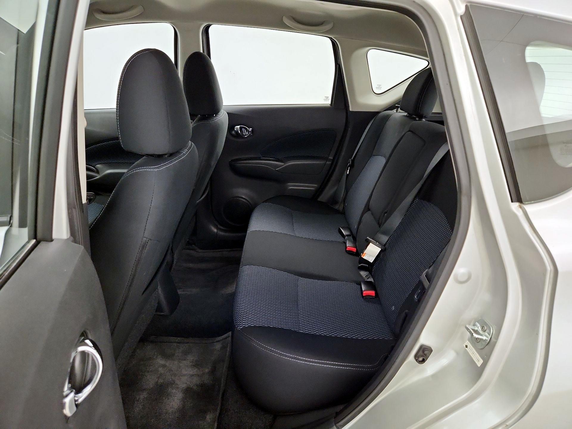 Thumbnail: 2015 Nissan Versa Note - 19