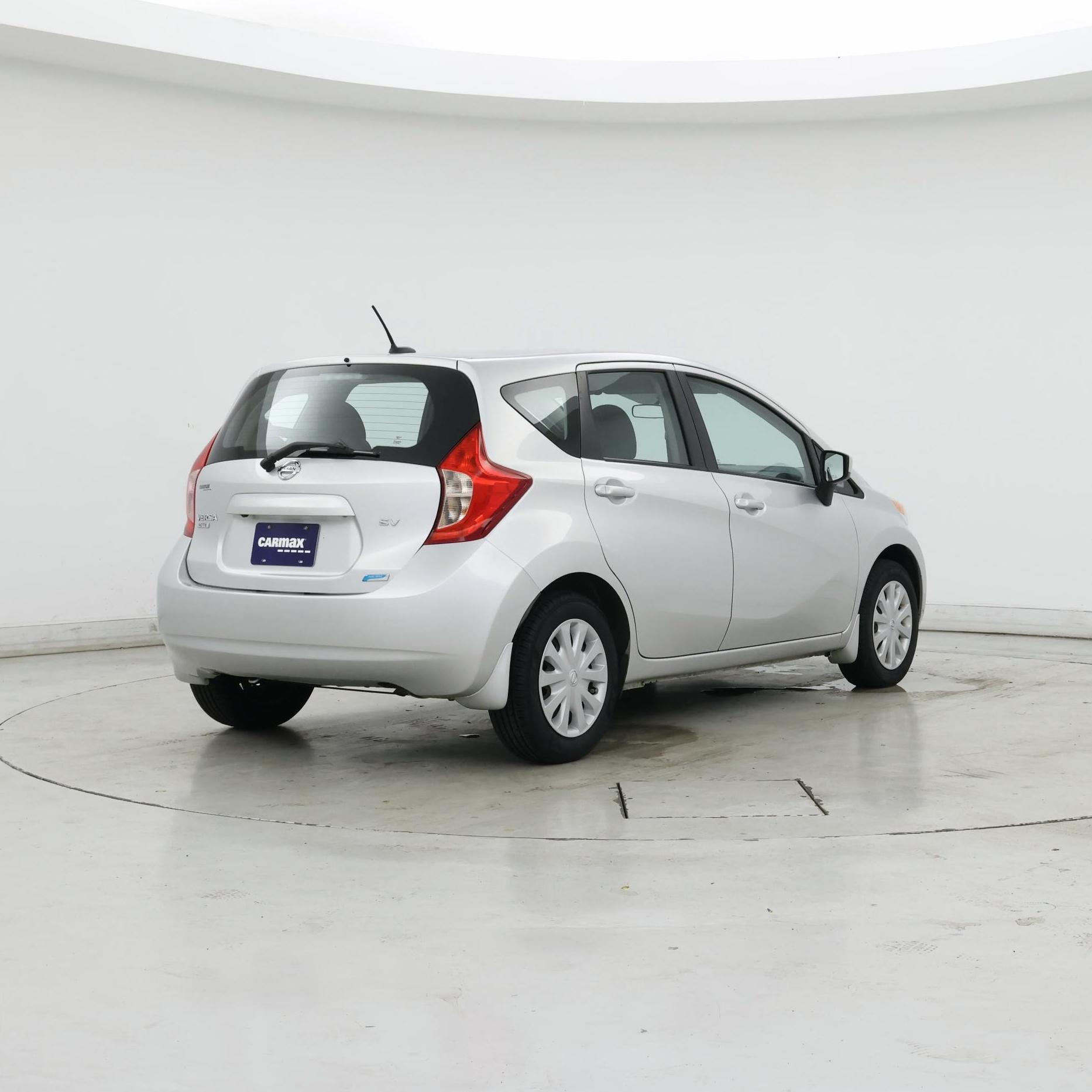 Thumbnail: 2015 Nissan Versa Note - 8