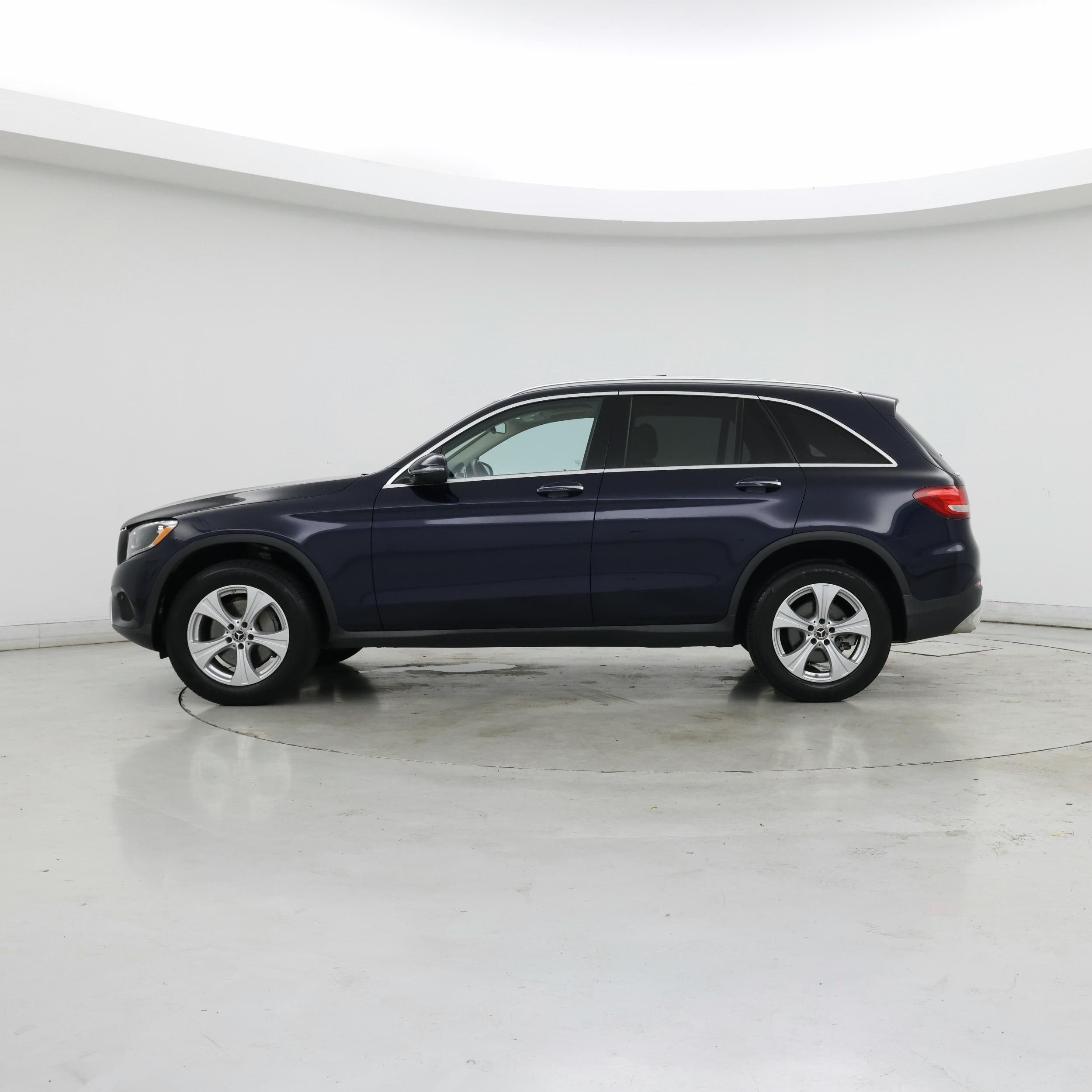 Thumbnail: 2018 Mercedes-Benz GLC - 3