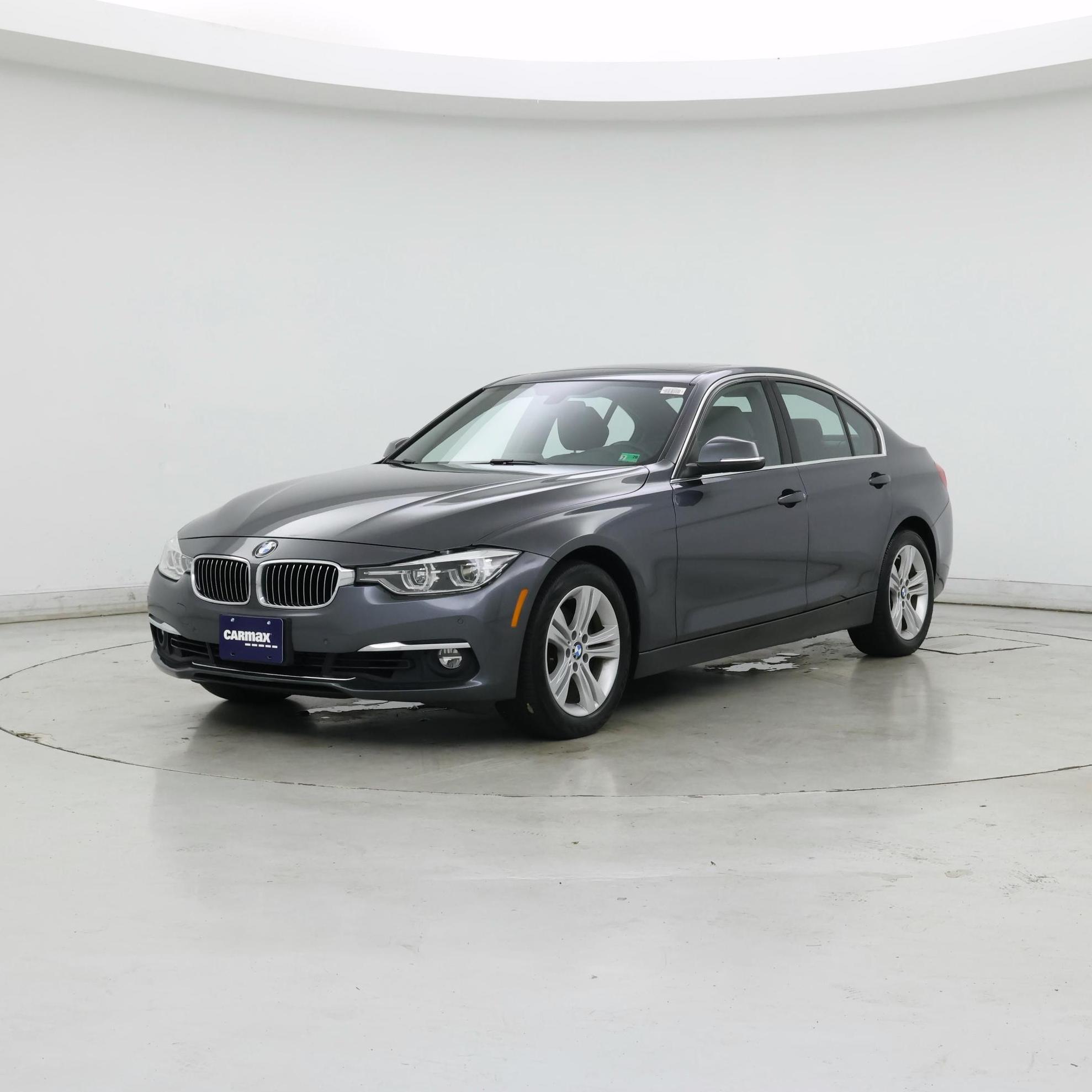 Thumbnail: 2016 BMW 3 Series - 4