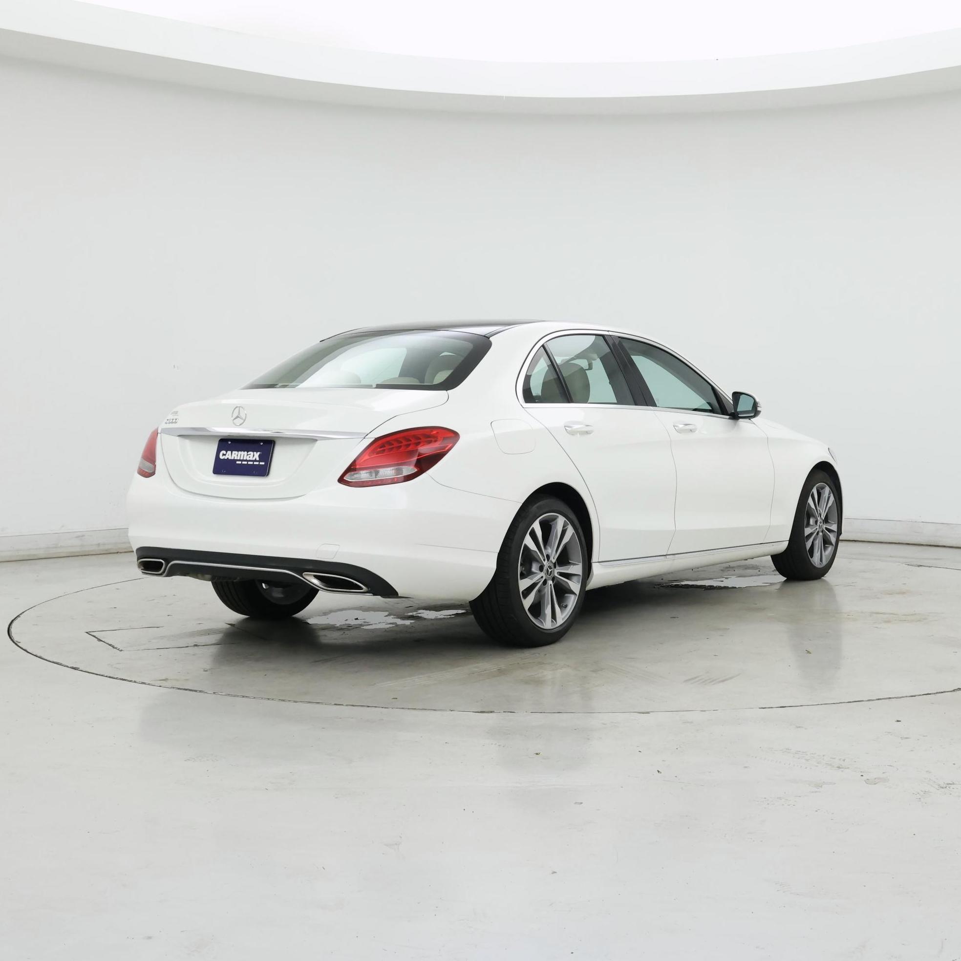 Thumbnail: 2017 Mercedes-Benz C-Class - 8
