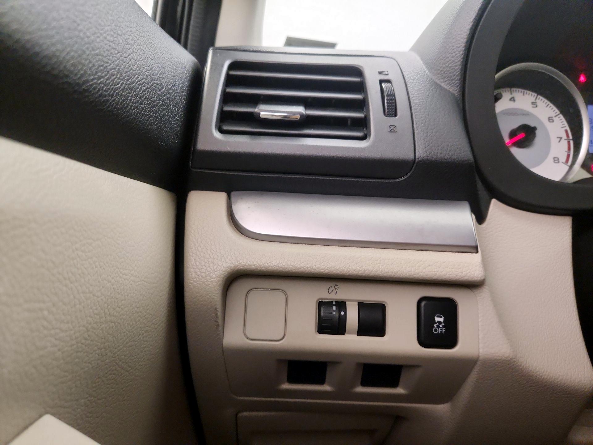Thumbnail: 2013 Subaru Impreza - 13