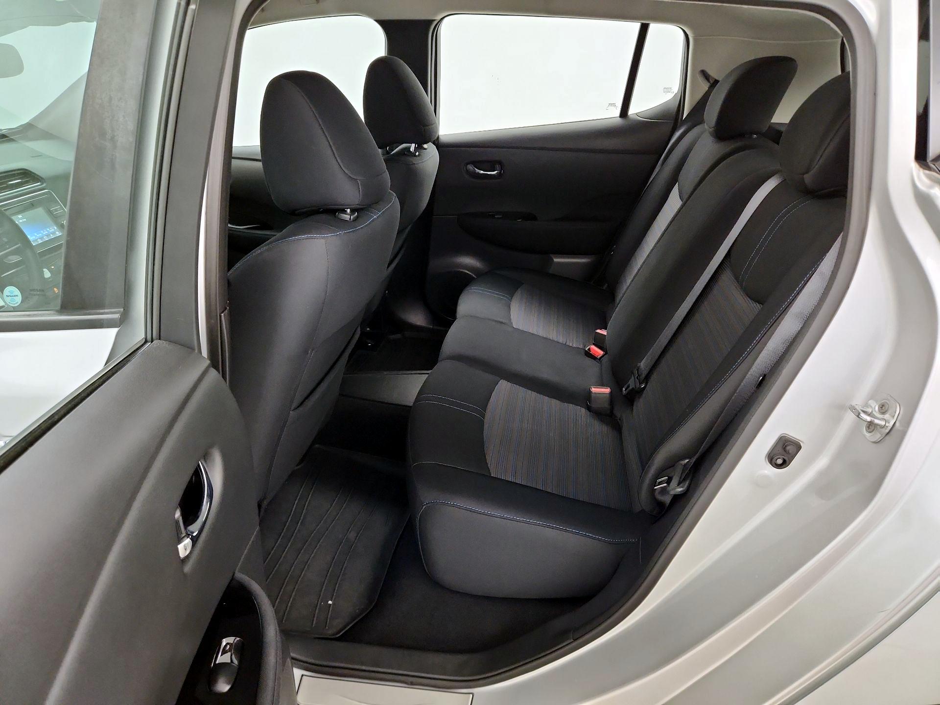 Thumbnail: 2018 Nissan Leaf - 20