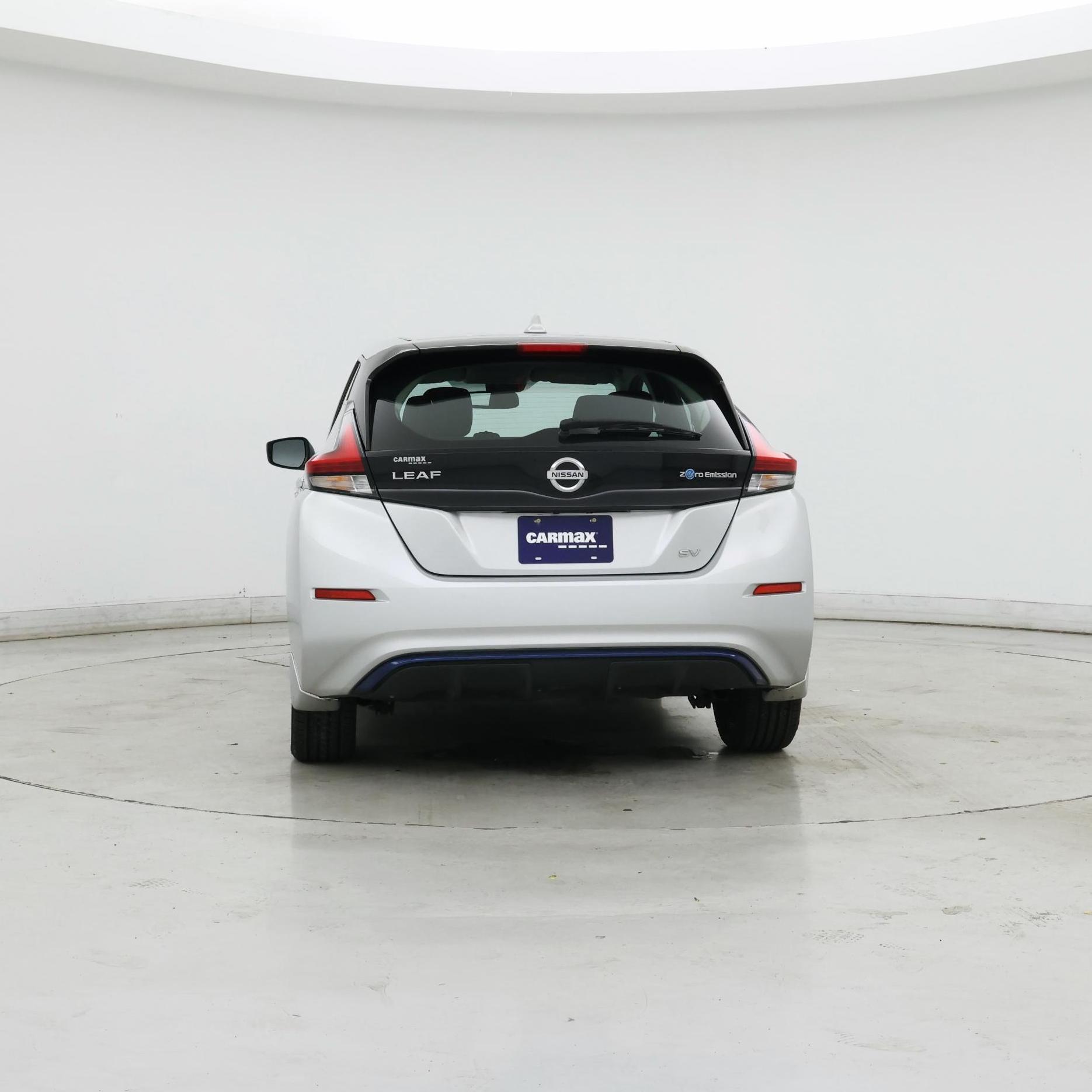 Thumbnail: 2018 Nissan Leaf - 6