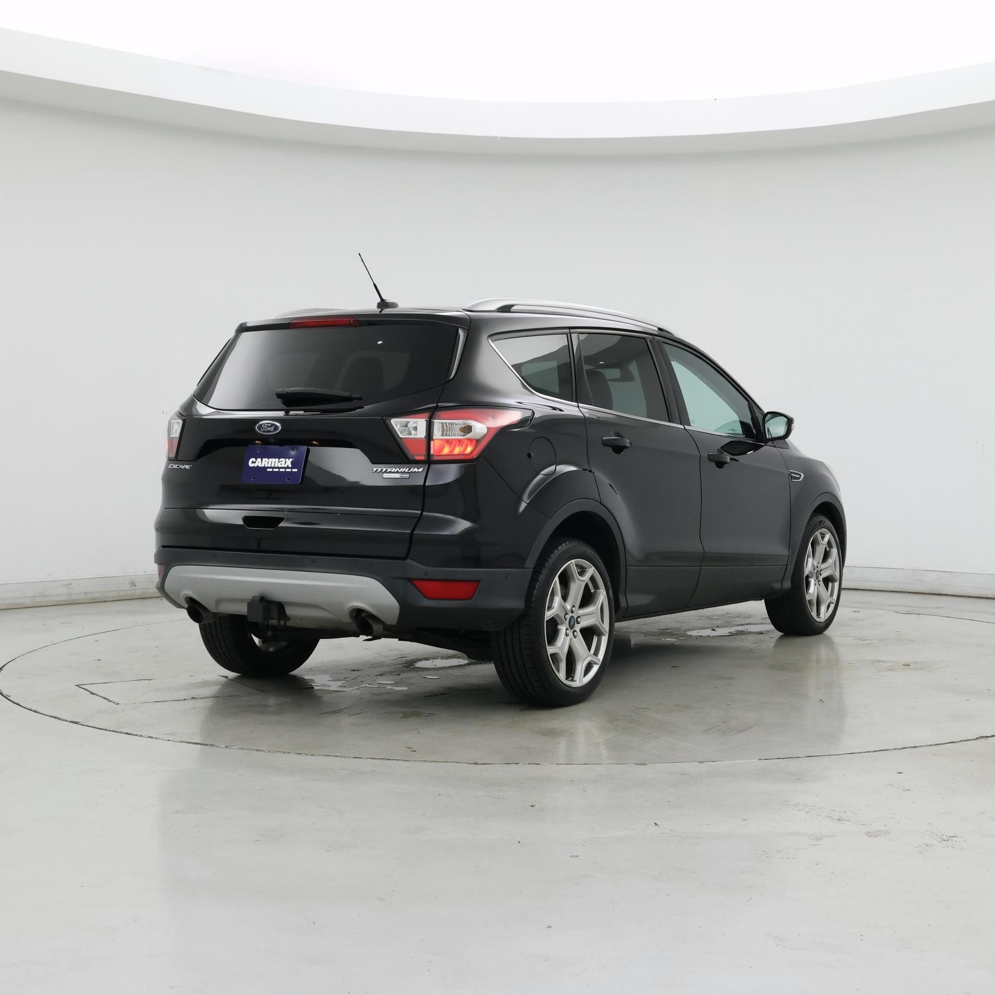 Thumbnail: 2017 Ford Escape - 8