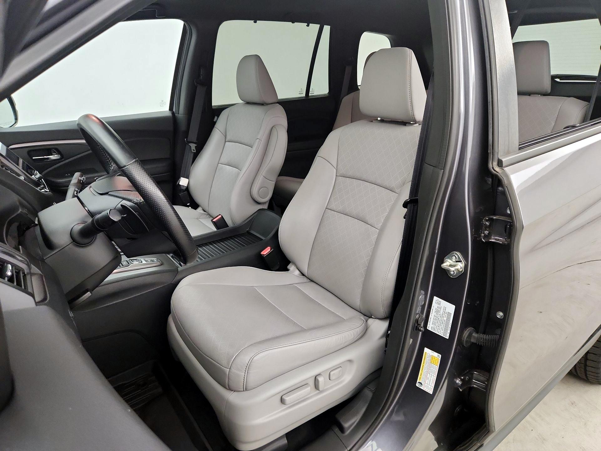 Thumbnail: 2020 Honda Passport - 9