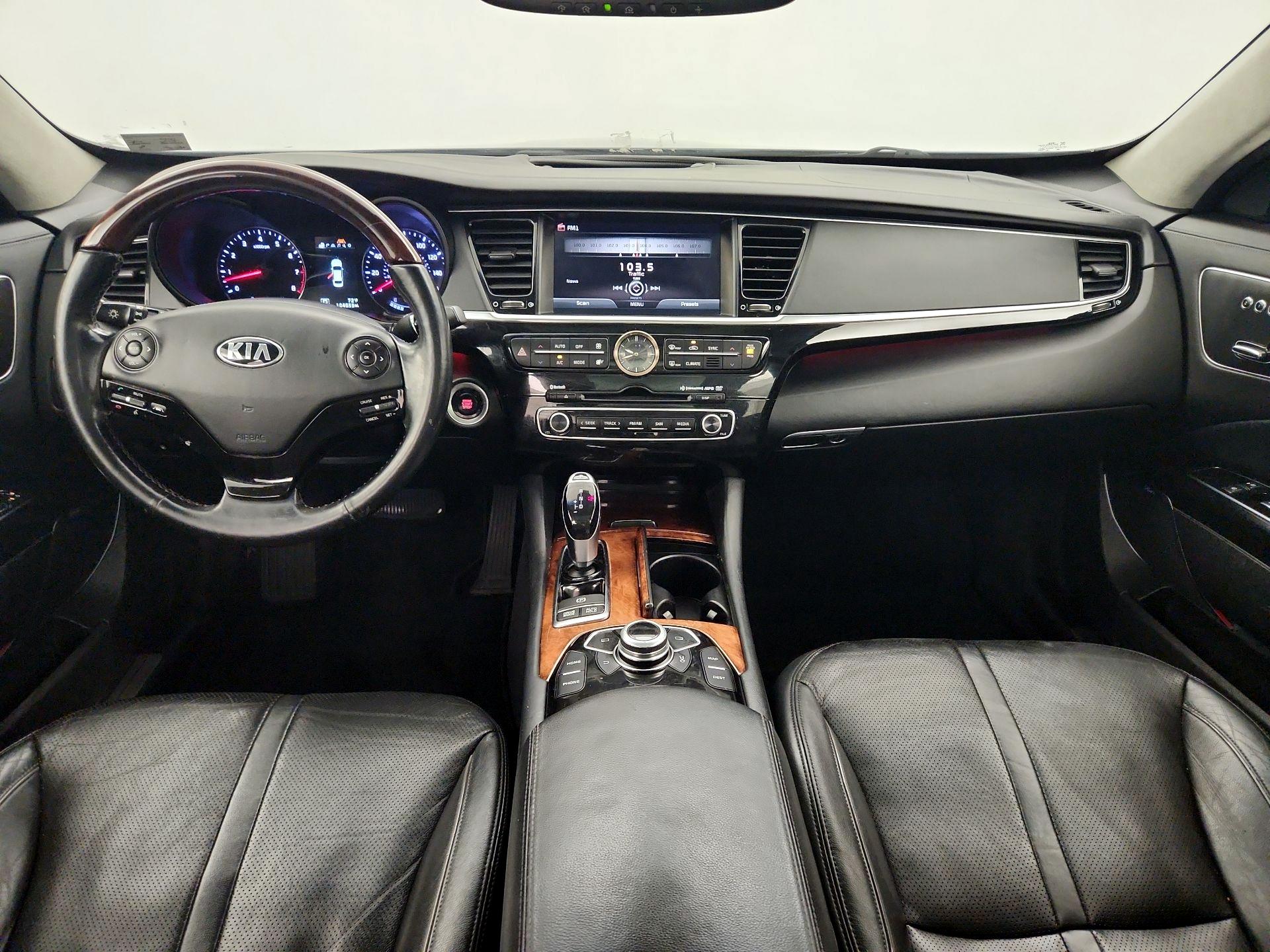 Thumbnail: 2015 Kia K900 - 9