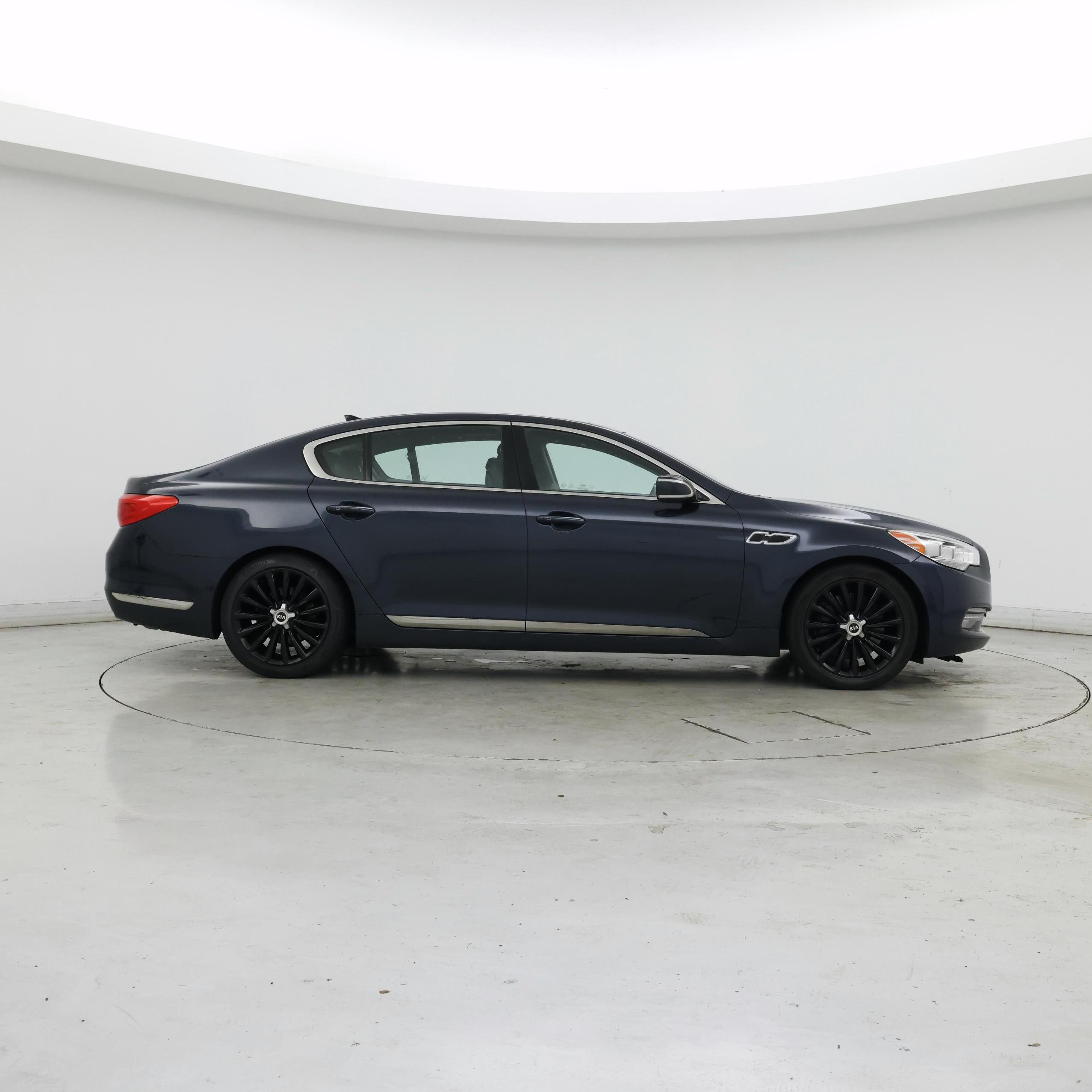 Thumbnail: 2015 Kia K900 - 7