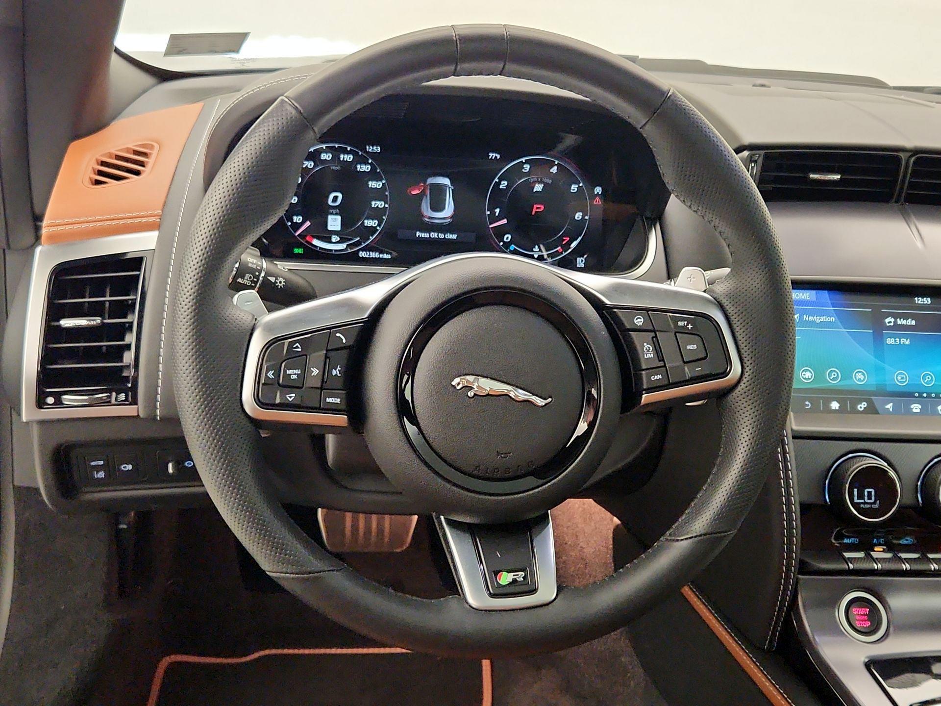 Thumbnail: 2022 Jaguar F-Type - 10