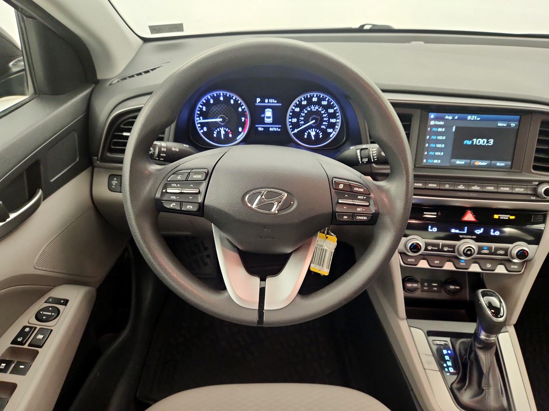 Thumbnail: 2020 Hyundai Elantra - 10