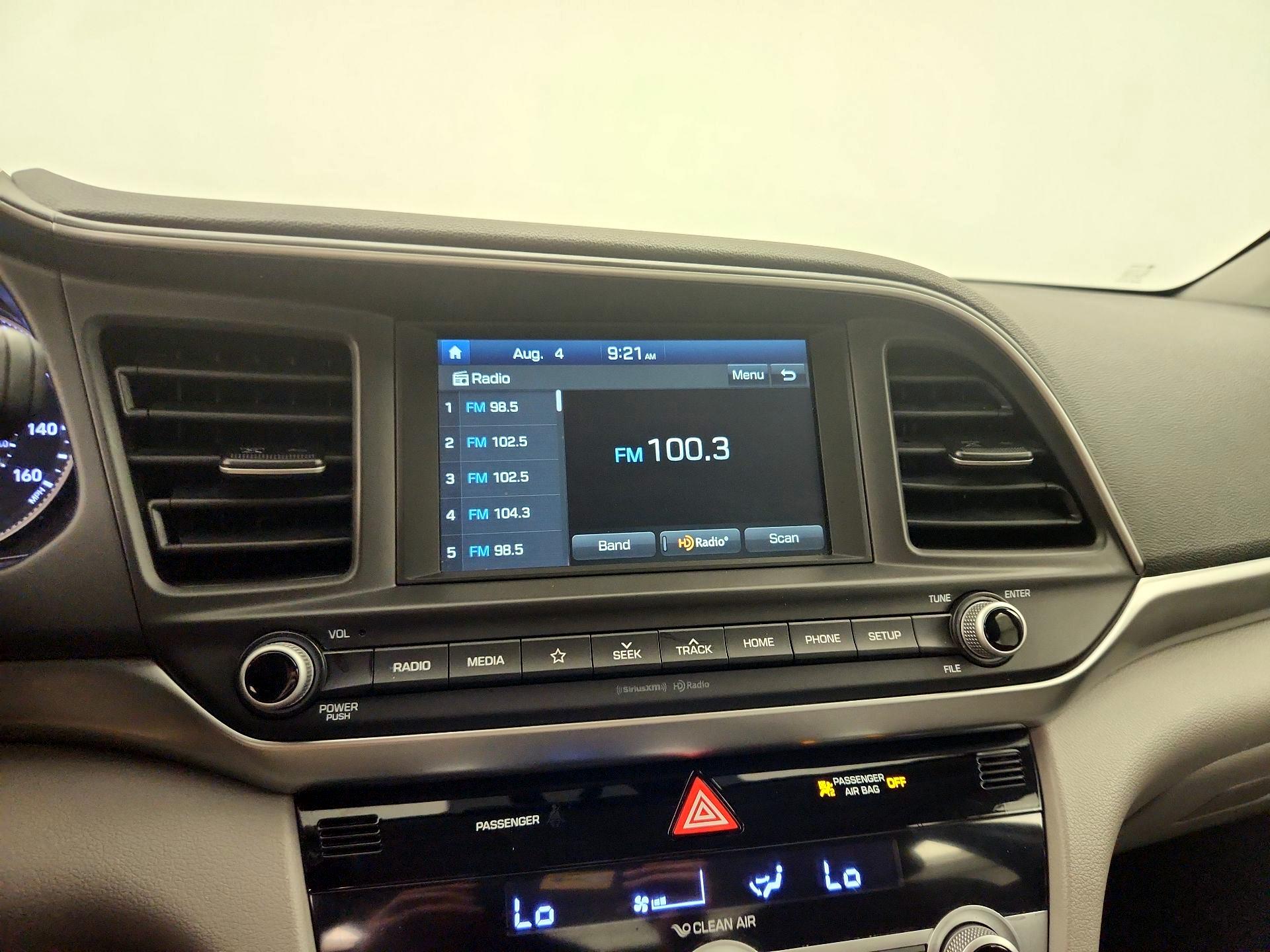 Thumbnail: 2020 Hyundai Elantra - 15