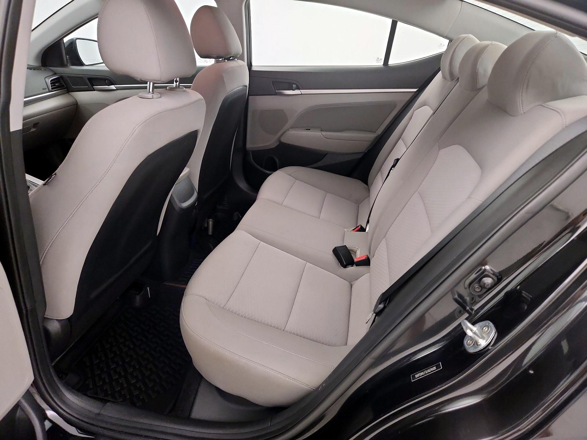 Thumbnail: 2020 Hyundai Elantra - 19