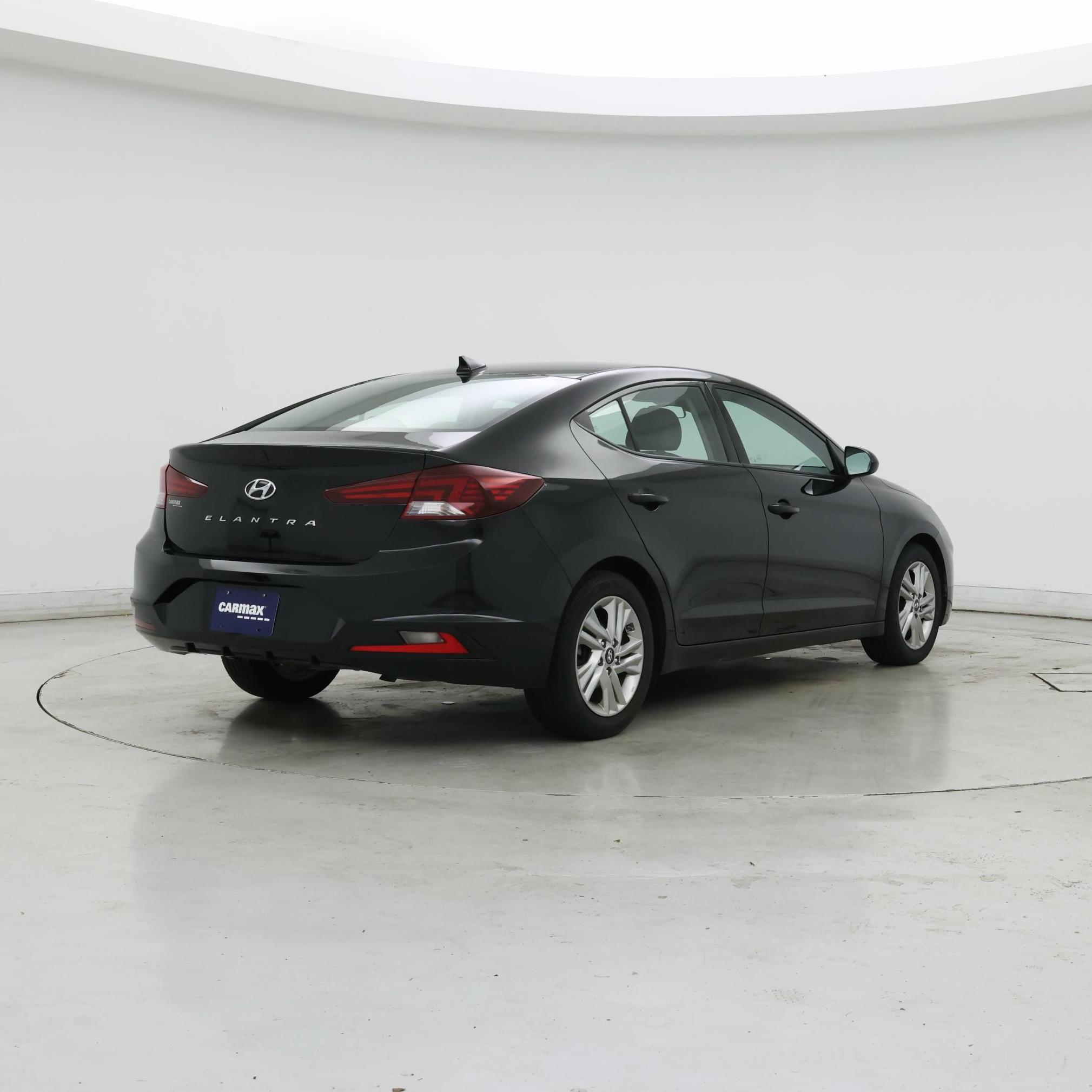 Thumbnail: 2020 Hyundai Elantra - 8