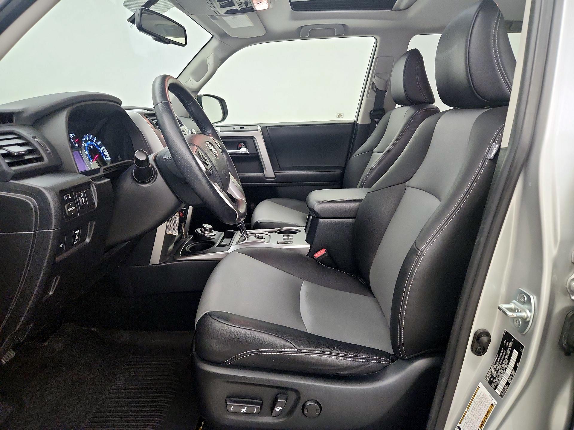 Thumbnail: 2016 Toyota 4Runner - 11