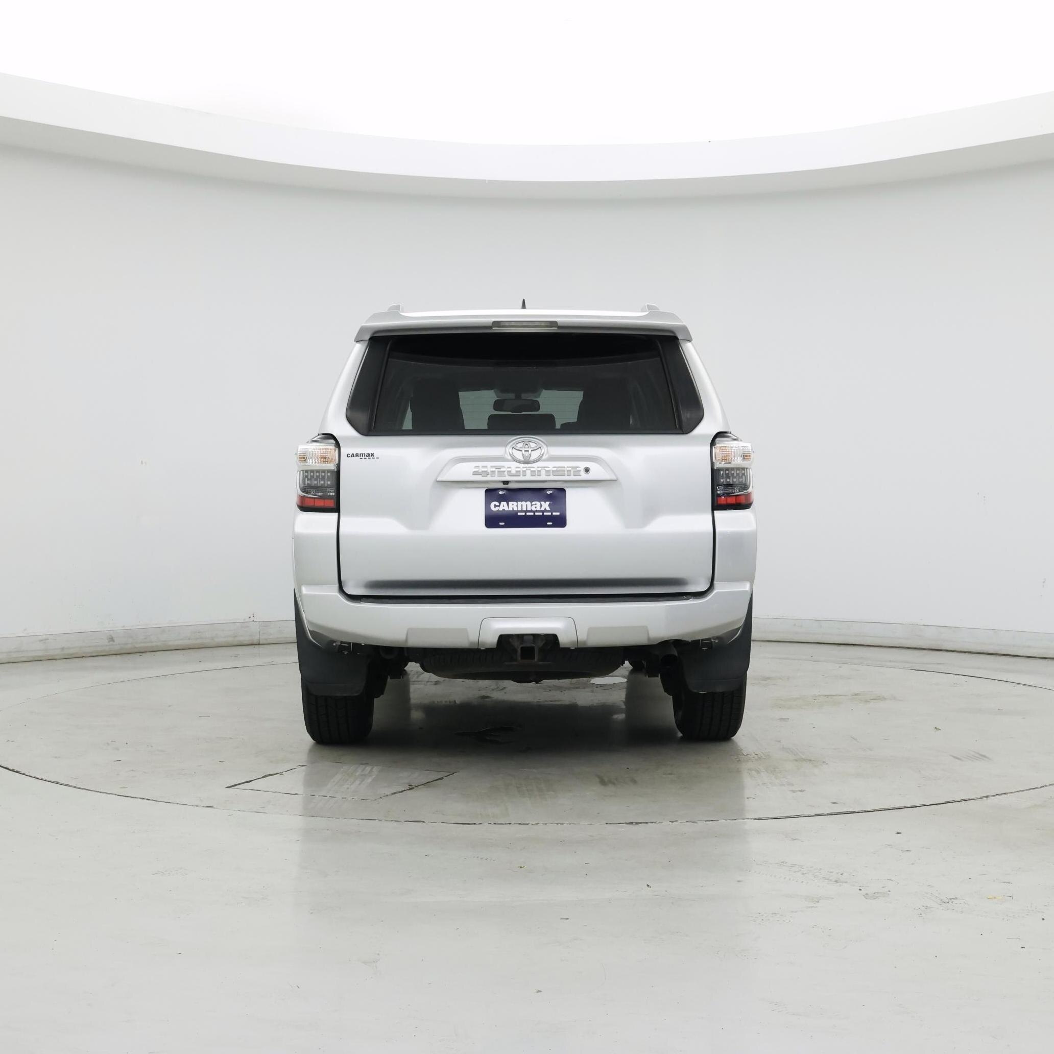 Thumbnail: 2016 Toyota 4Runner - 6