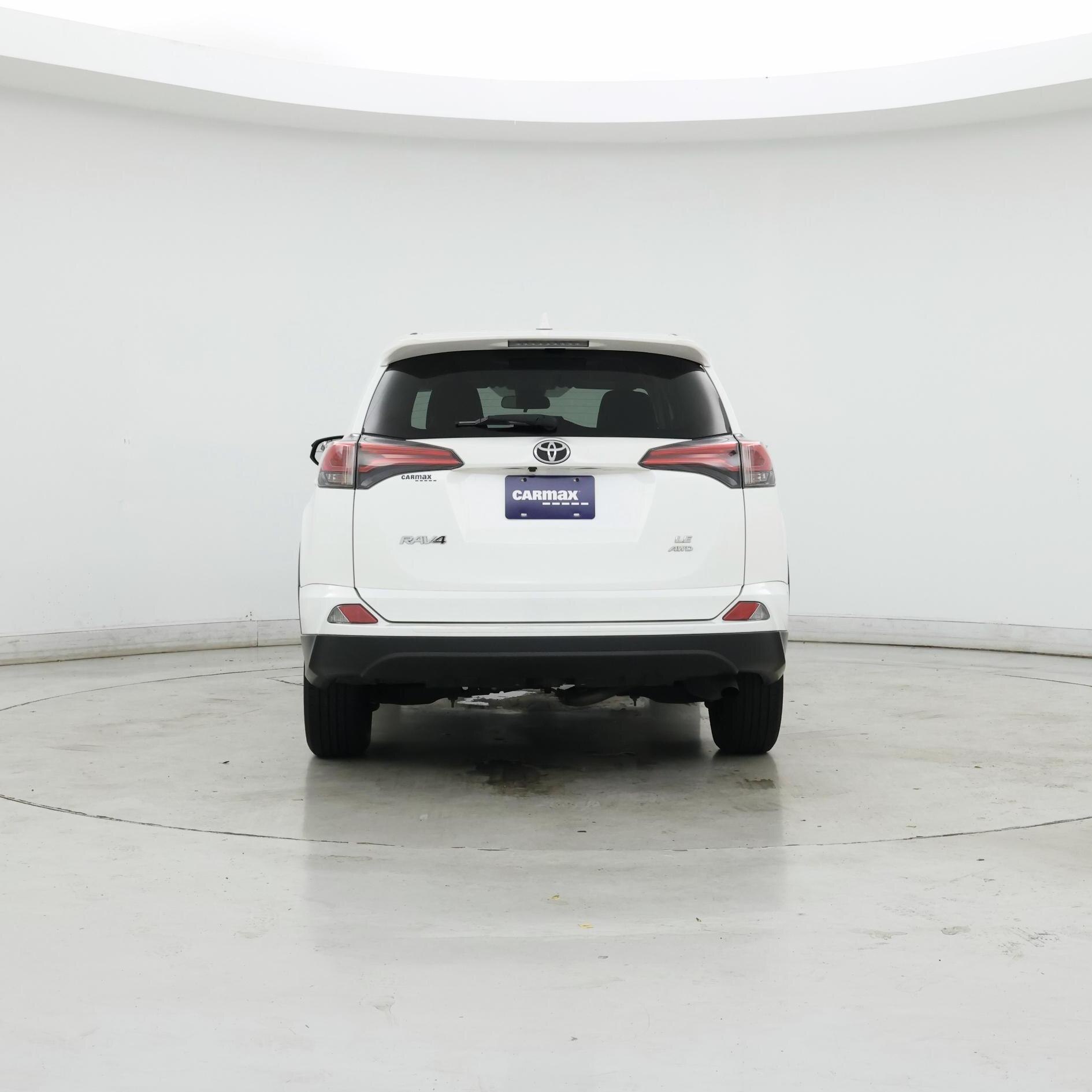 Thumbnail: 2018 Toyota RAV4 - 6