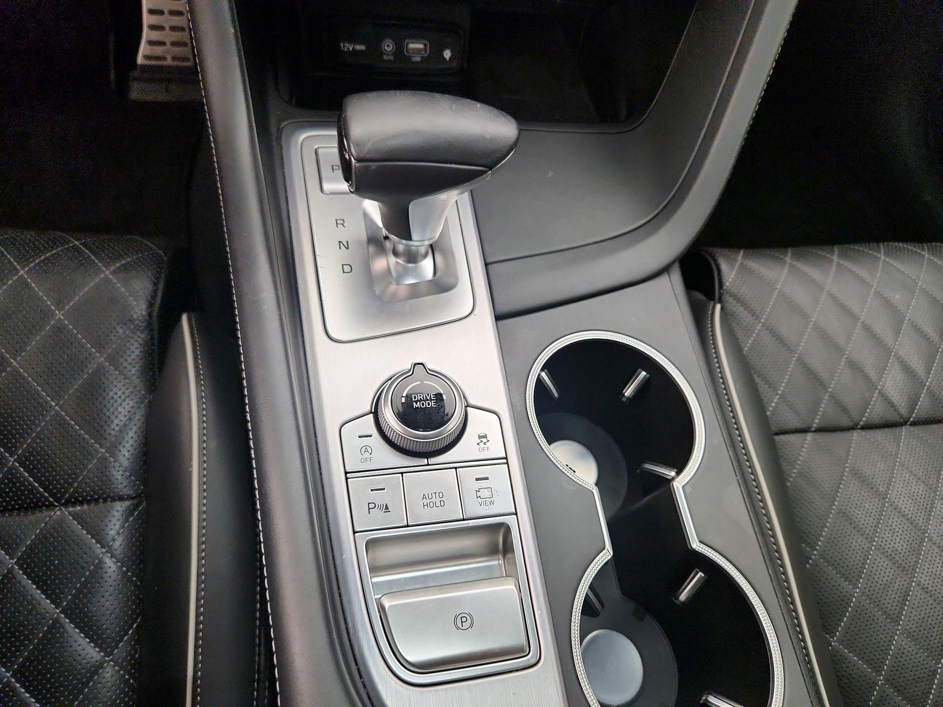 Thumbnail: 2019 Genesis G70 - 18