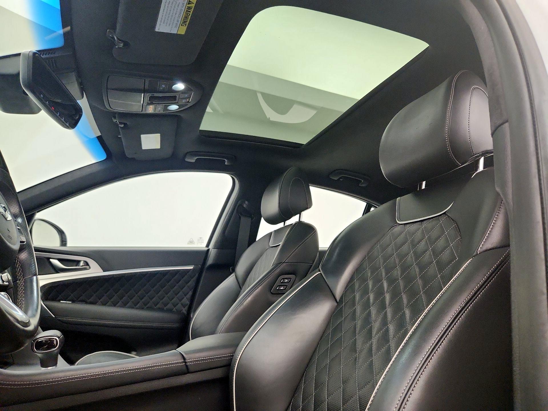 Thumbnail: 2019 Genesis G70 - 20
